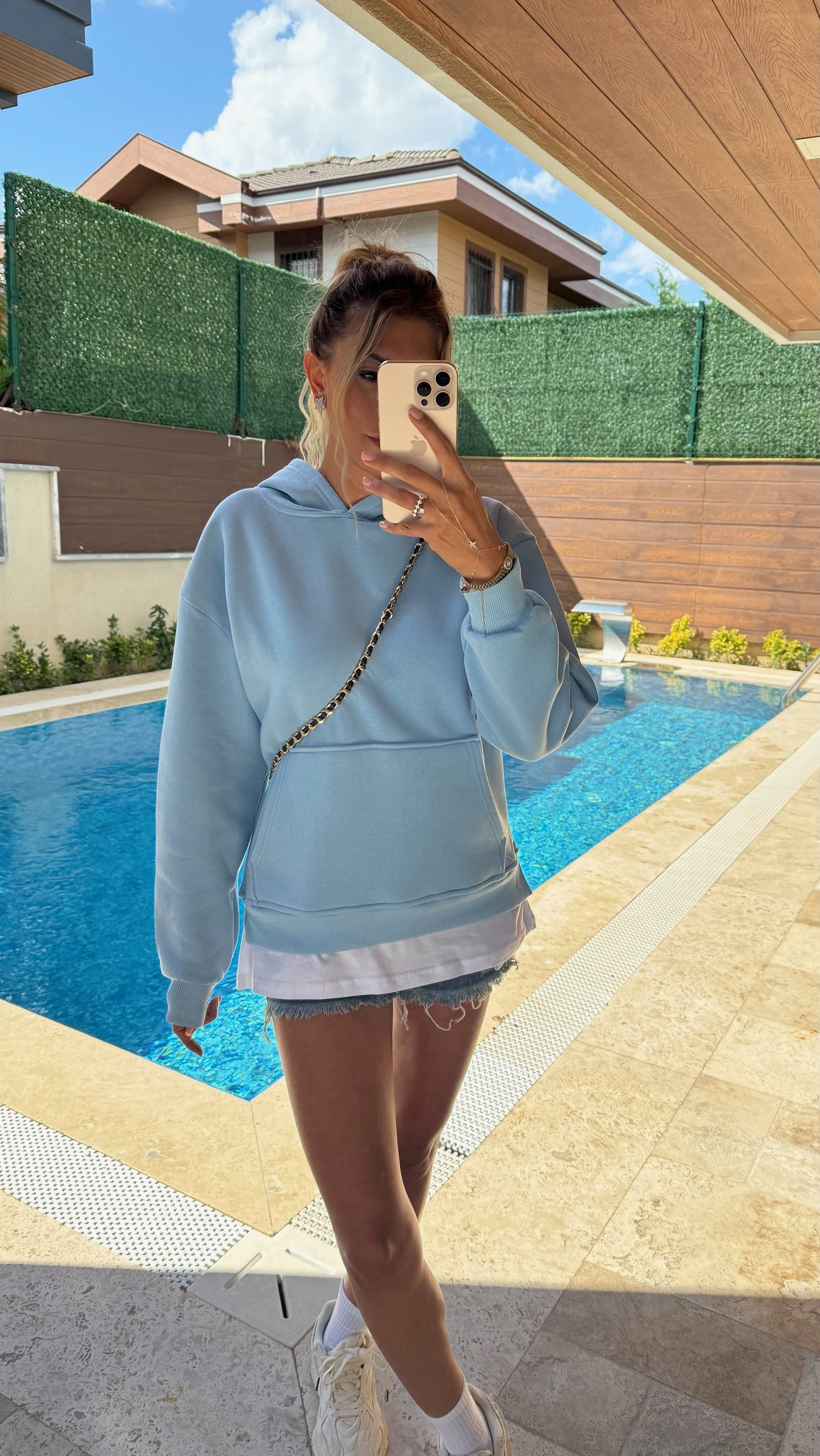 Tişört Detaylı Kapüşonlu Sweatshirt Mavi