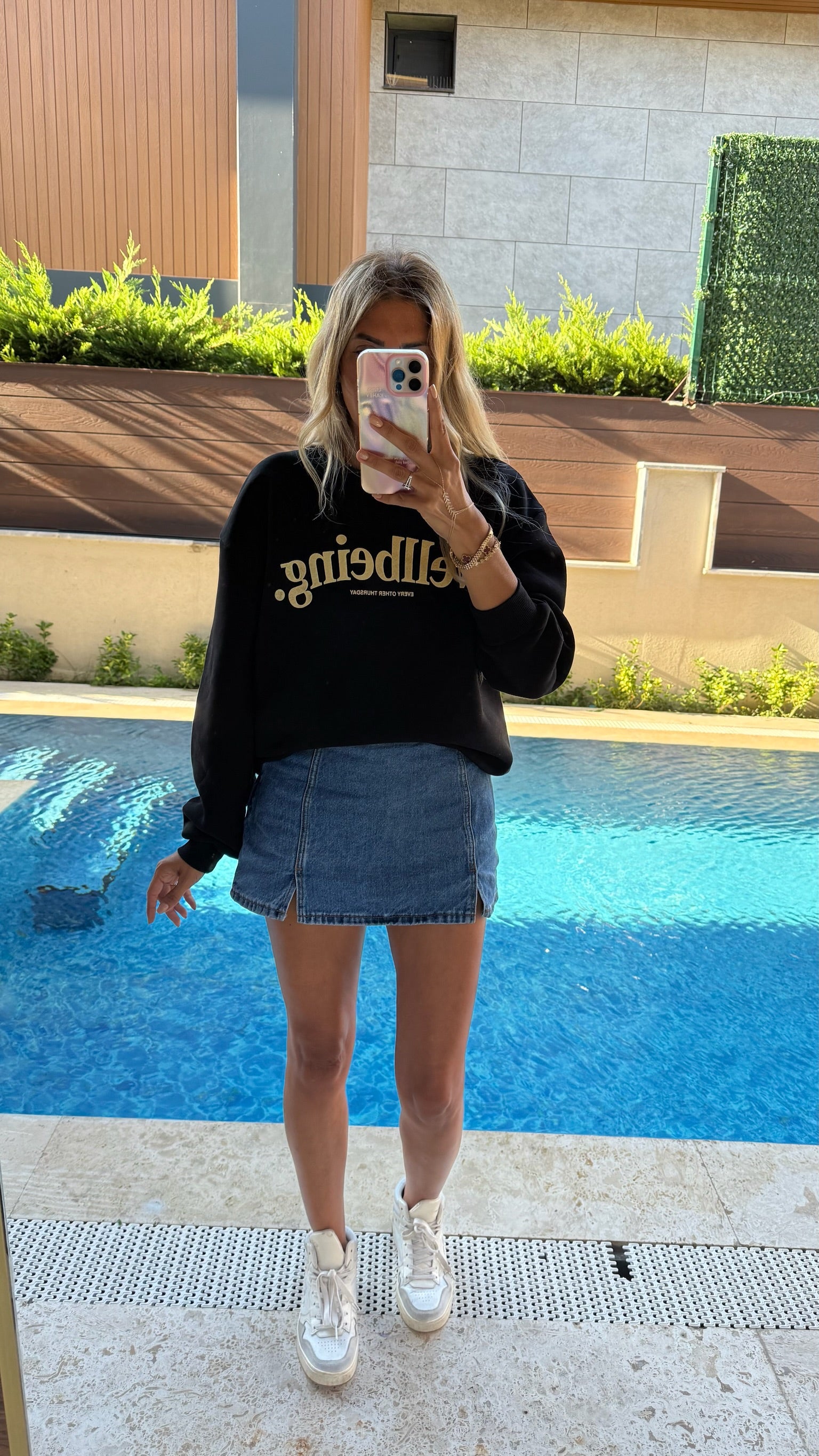 Wellbeing Oversize Sweatshirt - Siyah/Krem