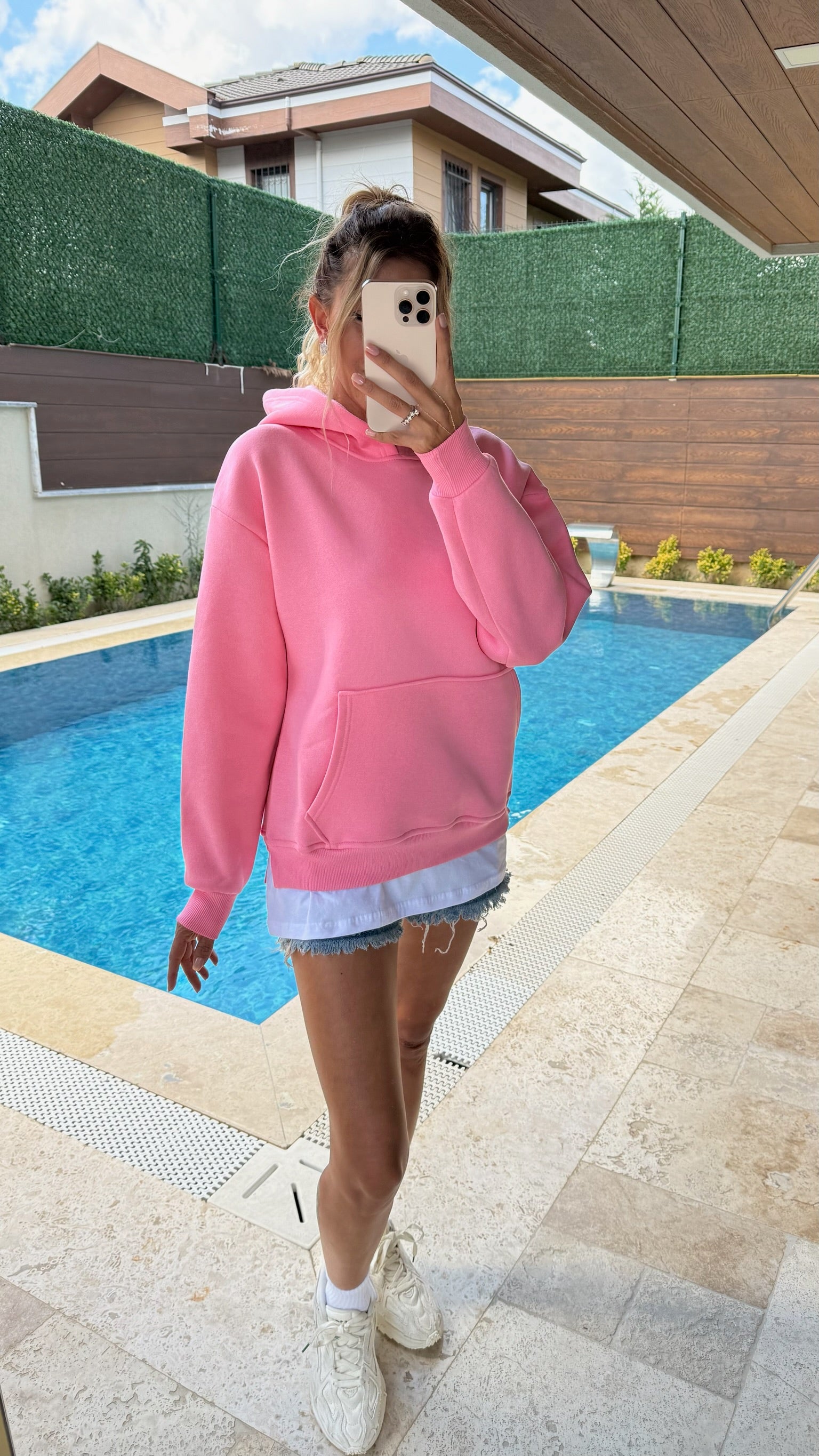Tişört Detaylı Kapüşonlu Sweatshirt Pembe