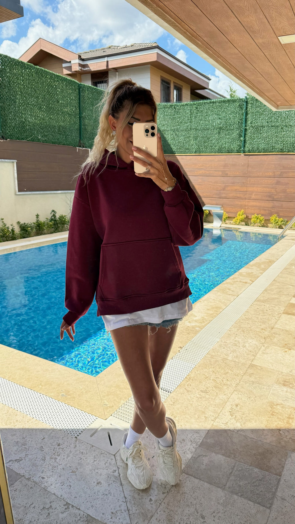 Tişört Detaylı Kapüşonlu Sweatshirt Bordo