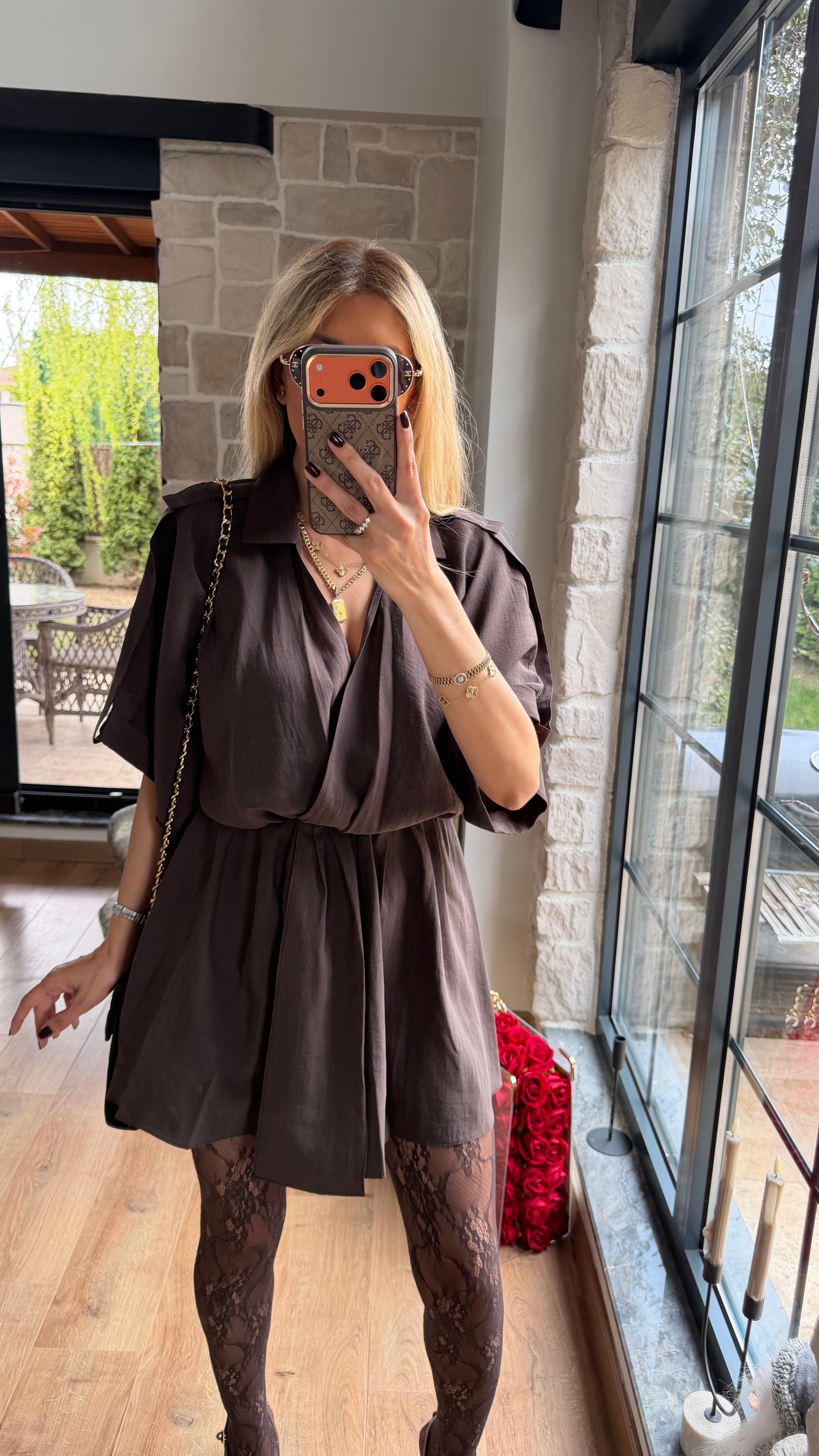 Modal V Yaka Belden Büzgülü Salaş Kesim Mini Elbise Acı Kahve