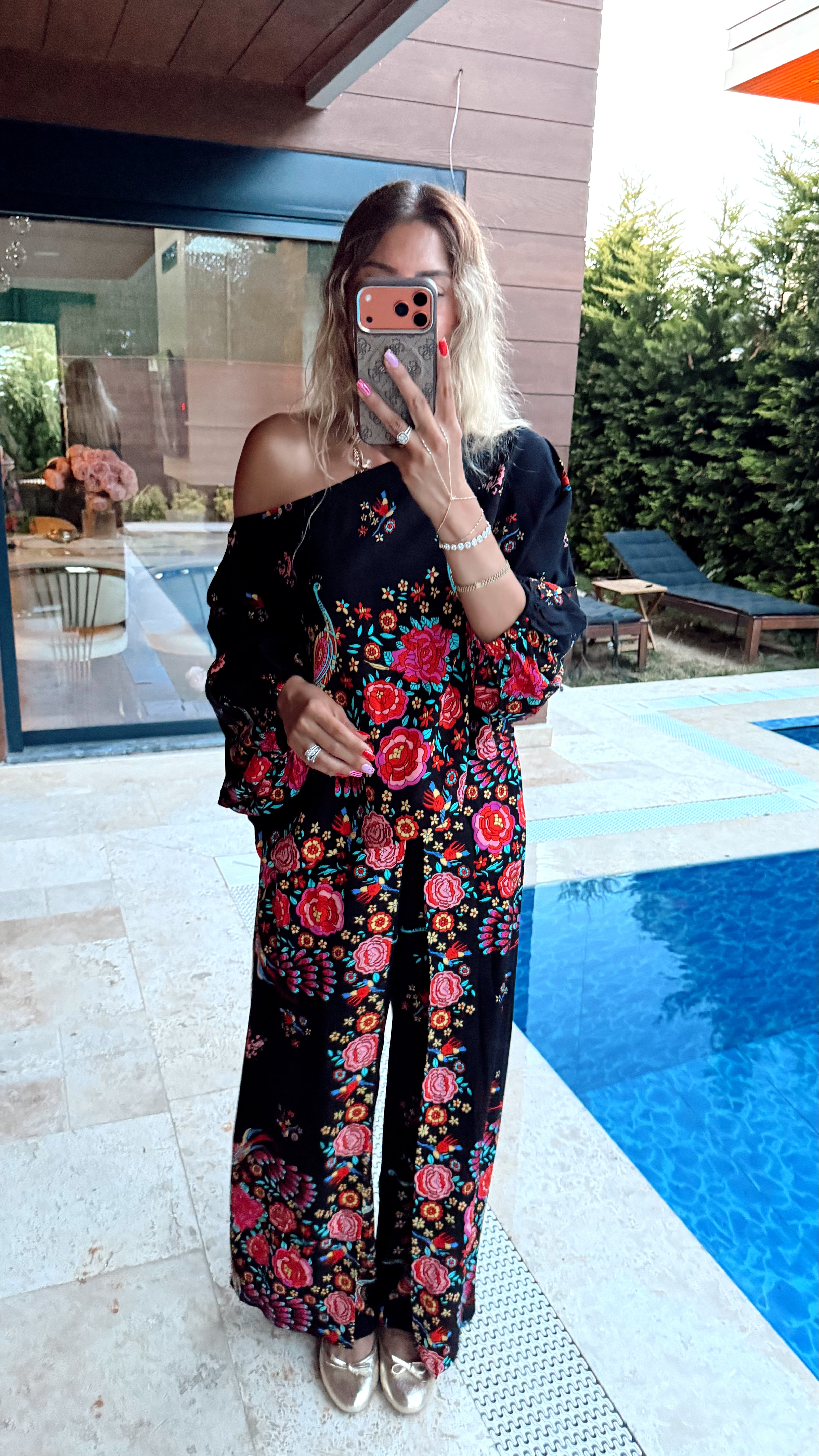Riviera Takım Desenli Takım