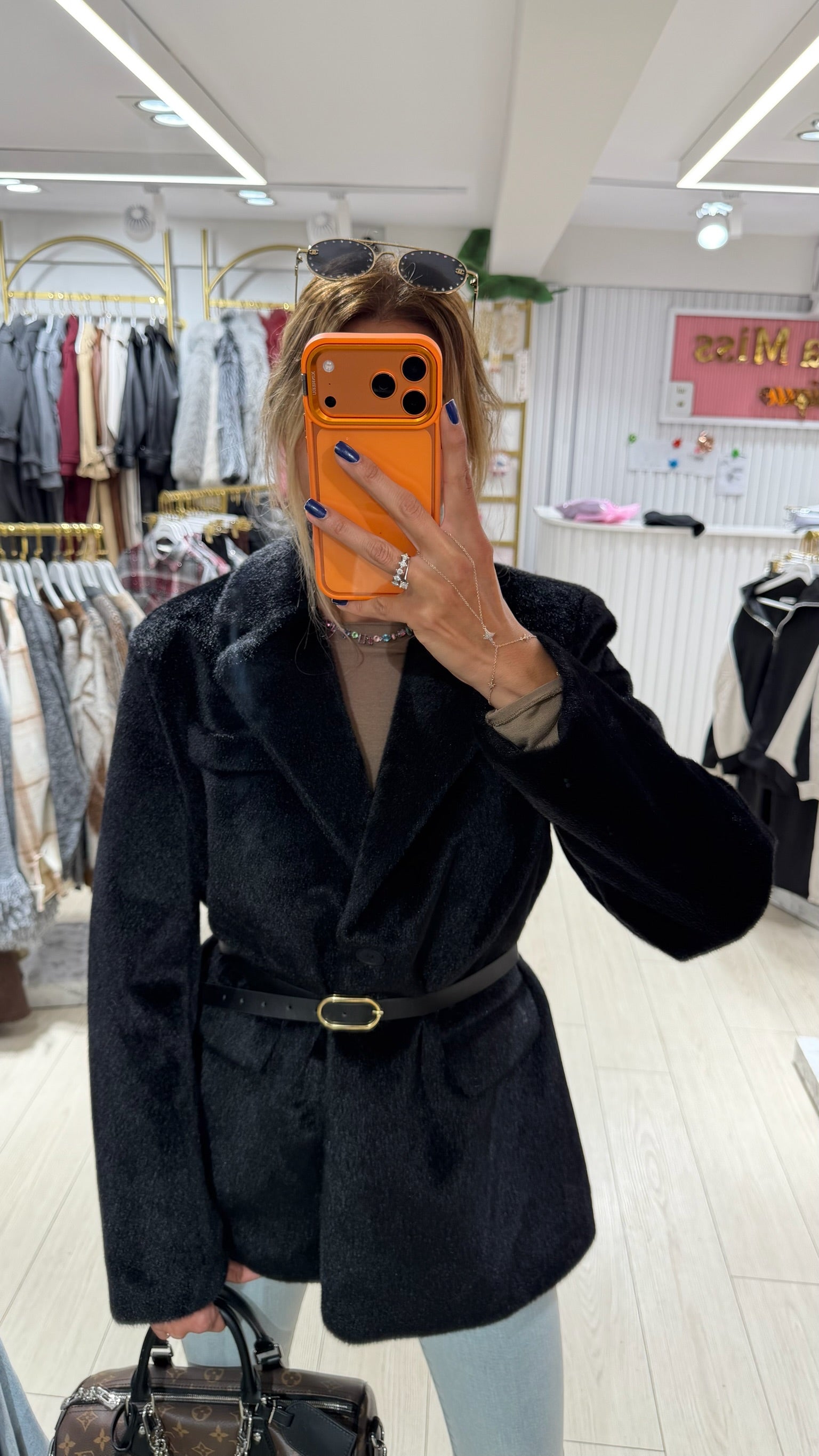 Premium Kalite Kemerli Siyah  Peluş Blazer Ceket