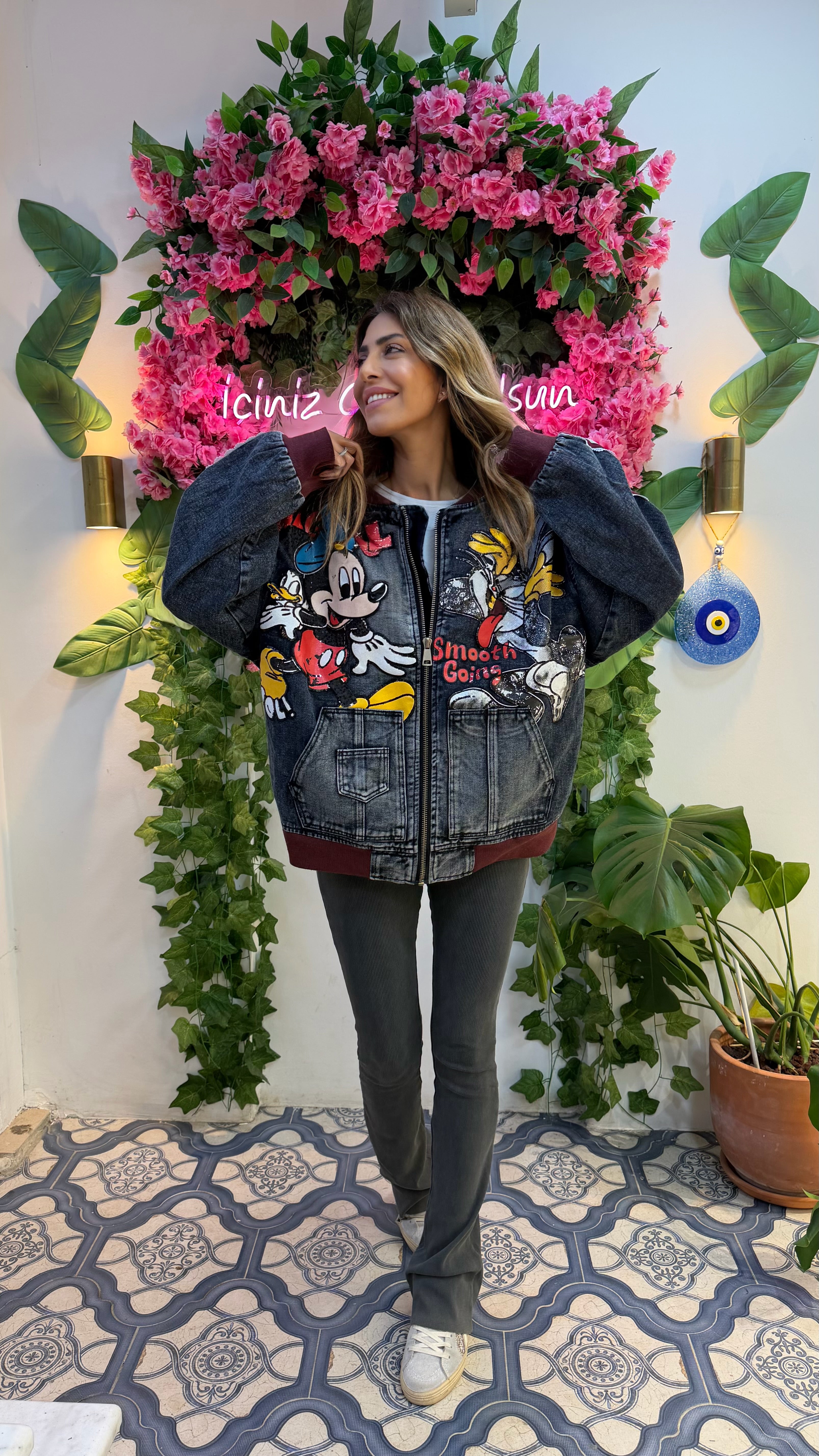 Miki İthal Figürlü Ceket