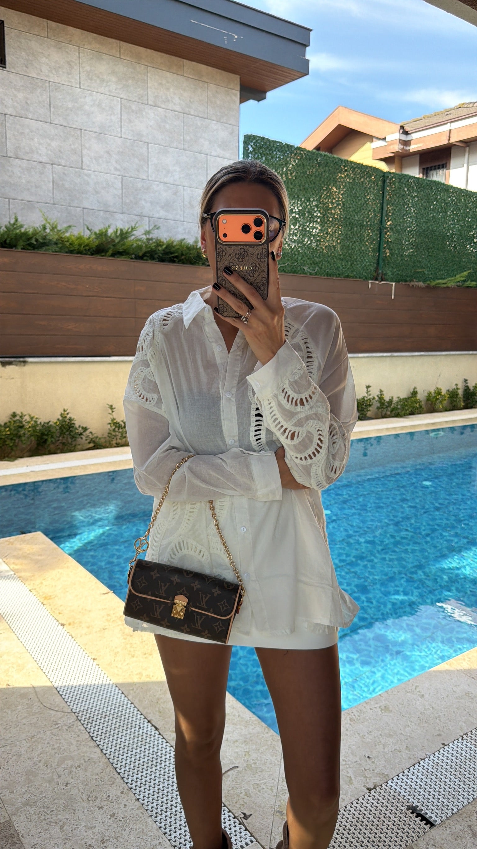 İşlemeli Tasarım Keten Gömlek Ekru