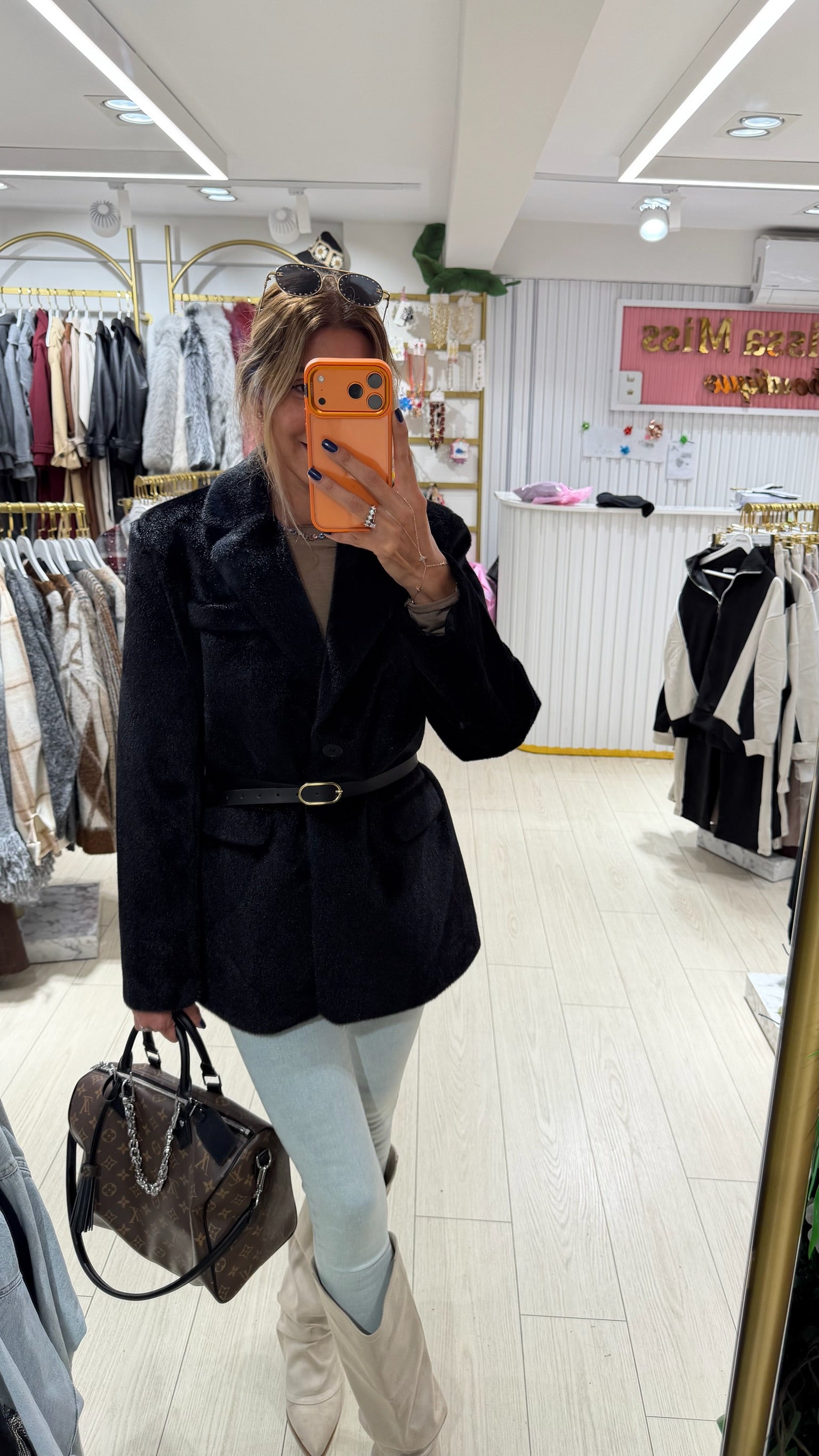 Premium Kalite Kemerli Siyah  Peluş Blazer Ceket