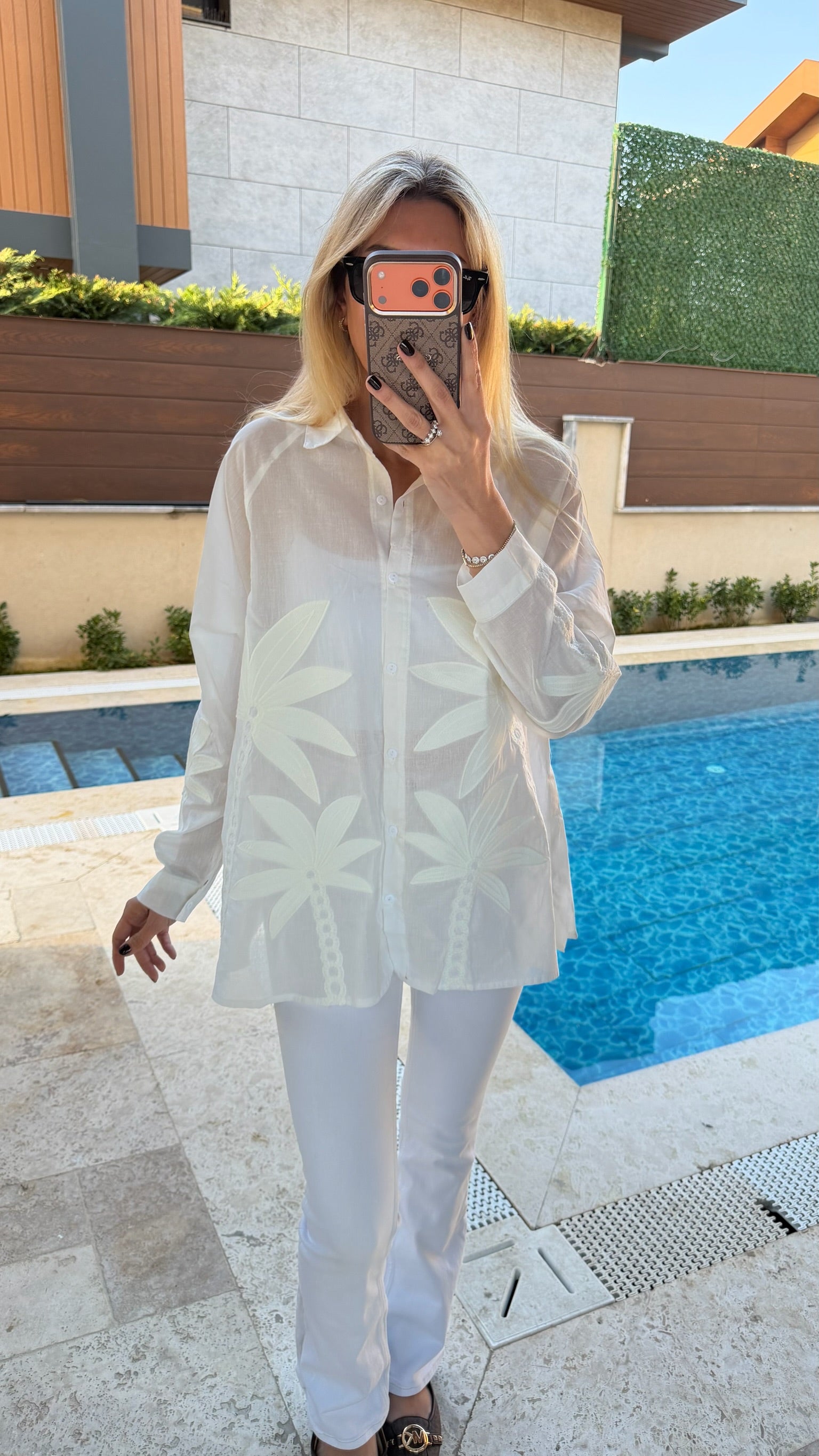 Palmiye İşlemeli Uzun Kollu Keten Gömlek Ekru Beyaz