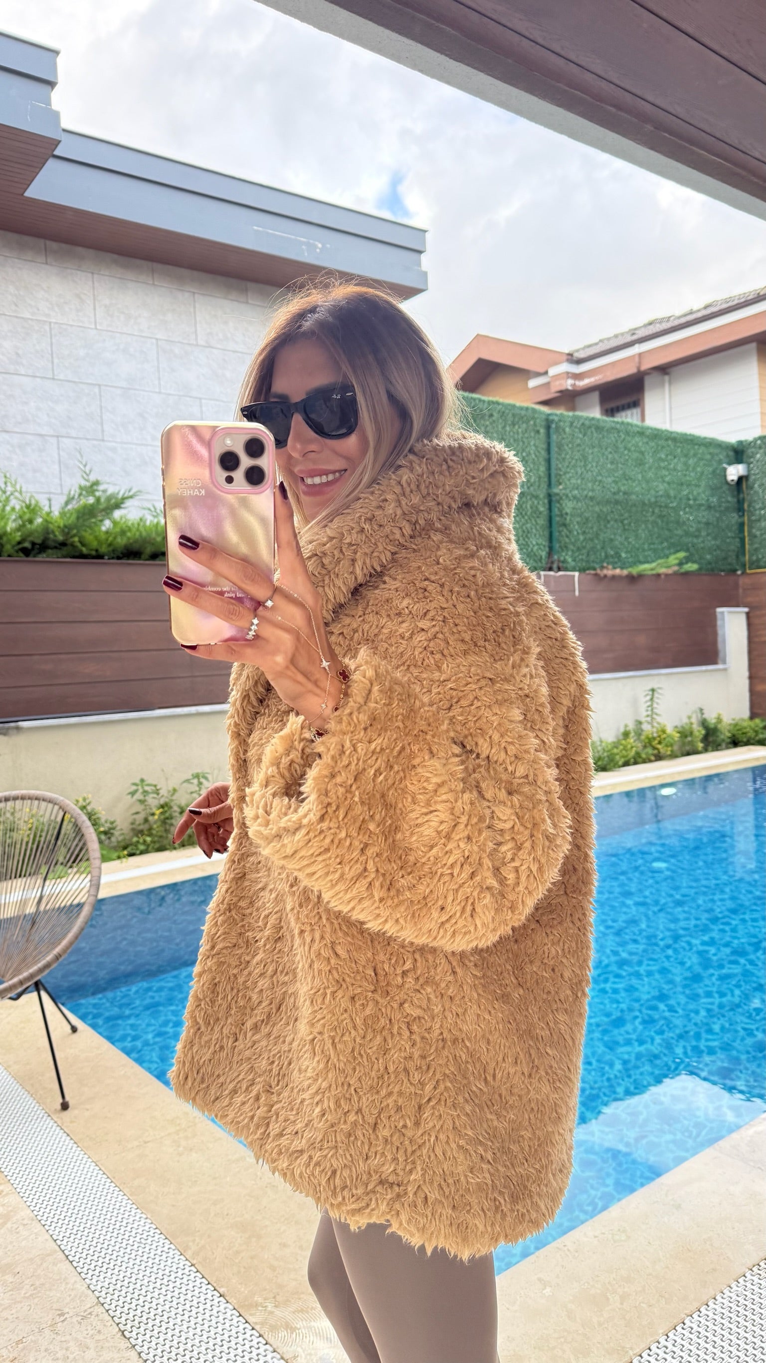 Premium Peluş Kumaş Kuzu Fermuarlı Mont