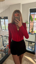 Kırmızı V Yaka Taşlı Vatkalı Drapeli Bodysuit