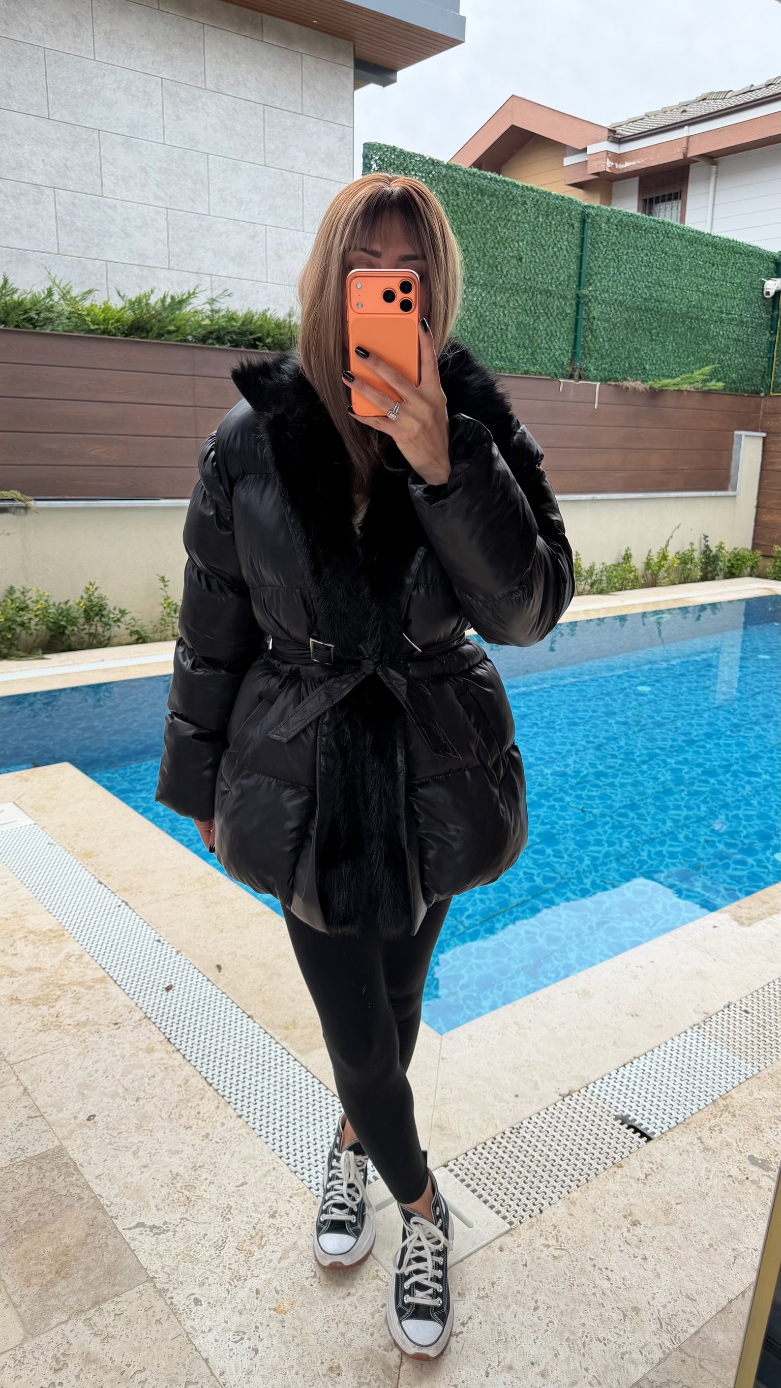 Yaka Kürk Detaylı Premium Mont Siyah