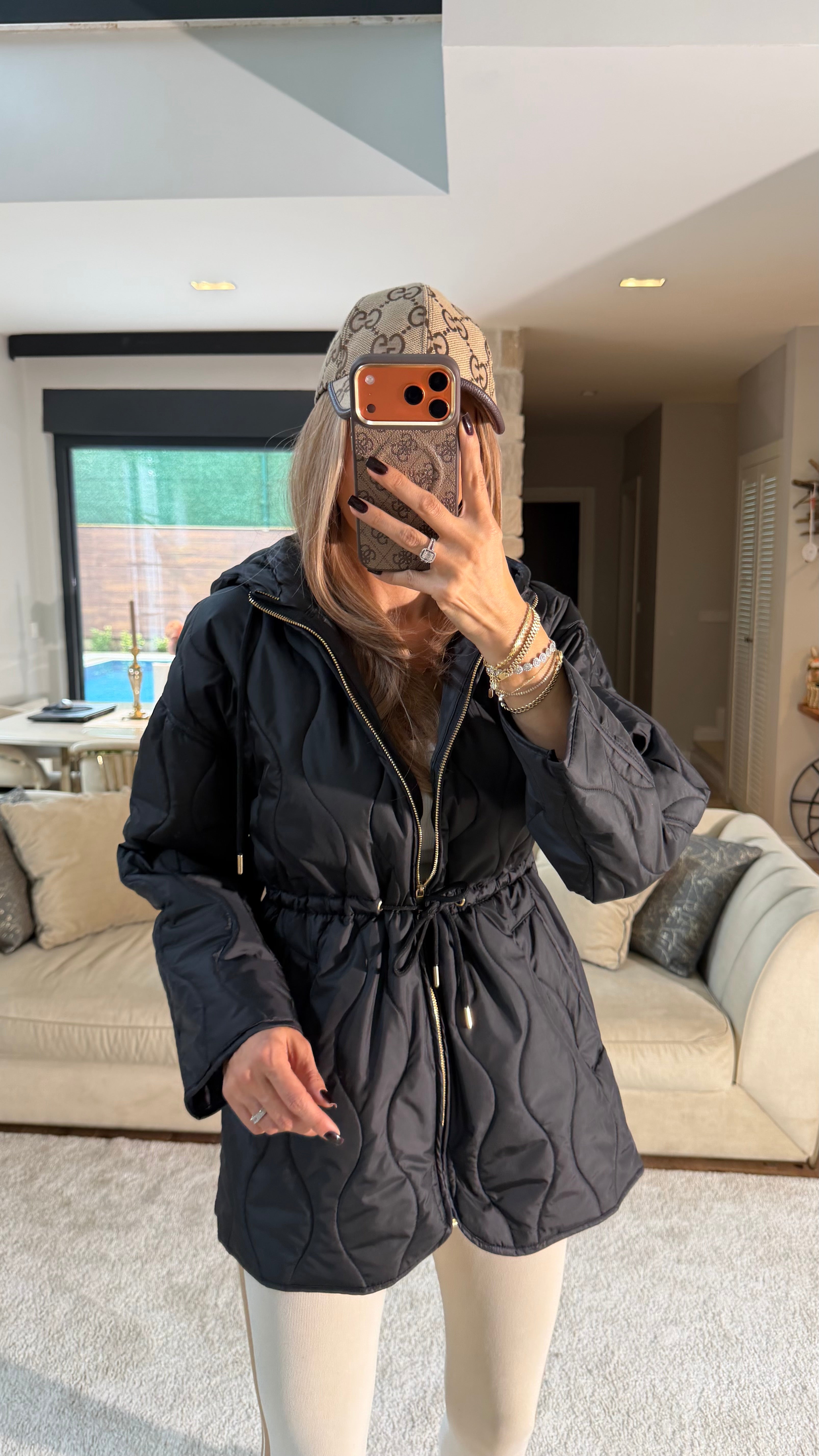 Baklava Desenli Kapüşonlu Şişme Mont Siyah