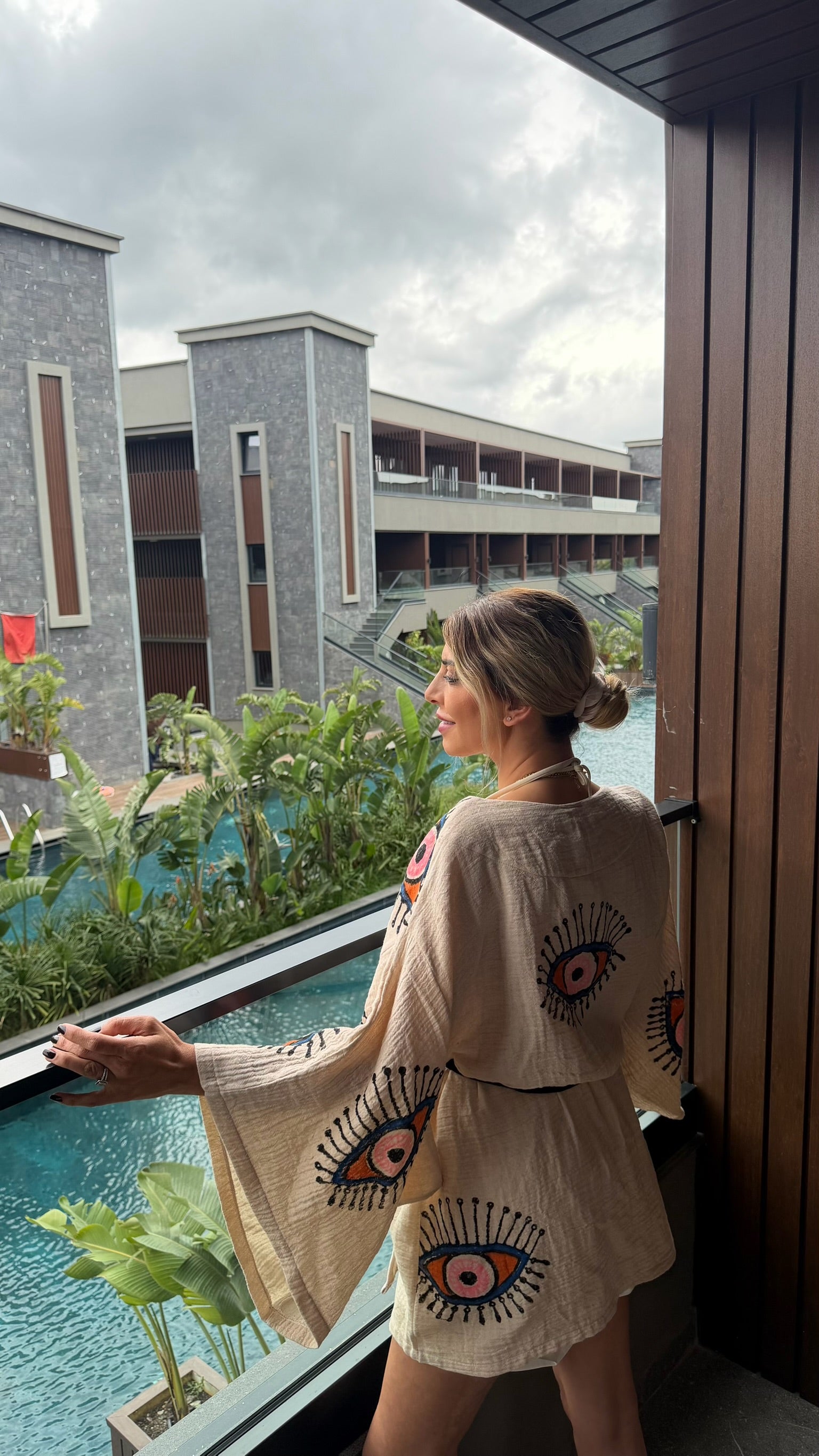 Duru Pamuk Dokuma Taş Baskı Bej Kimono
