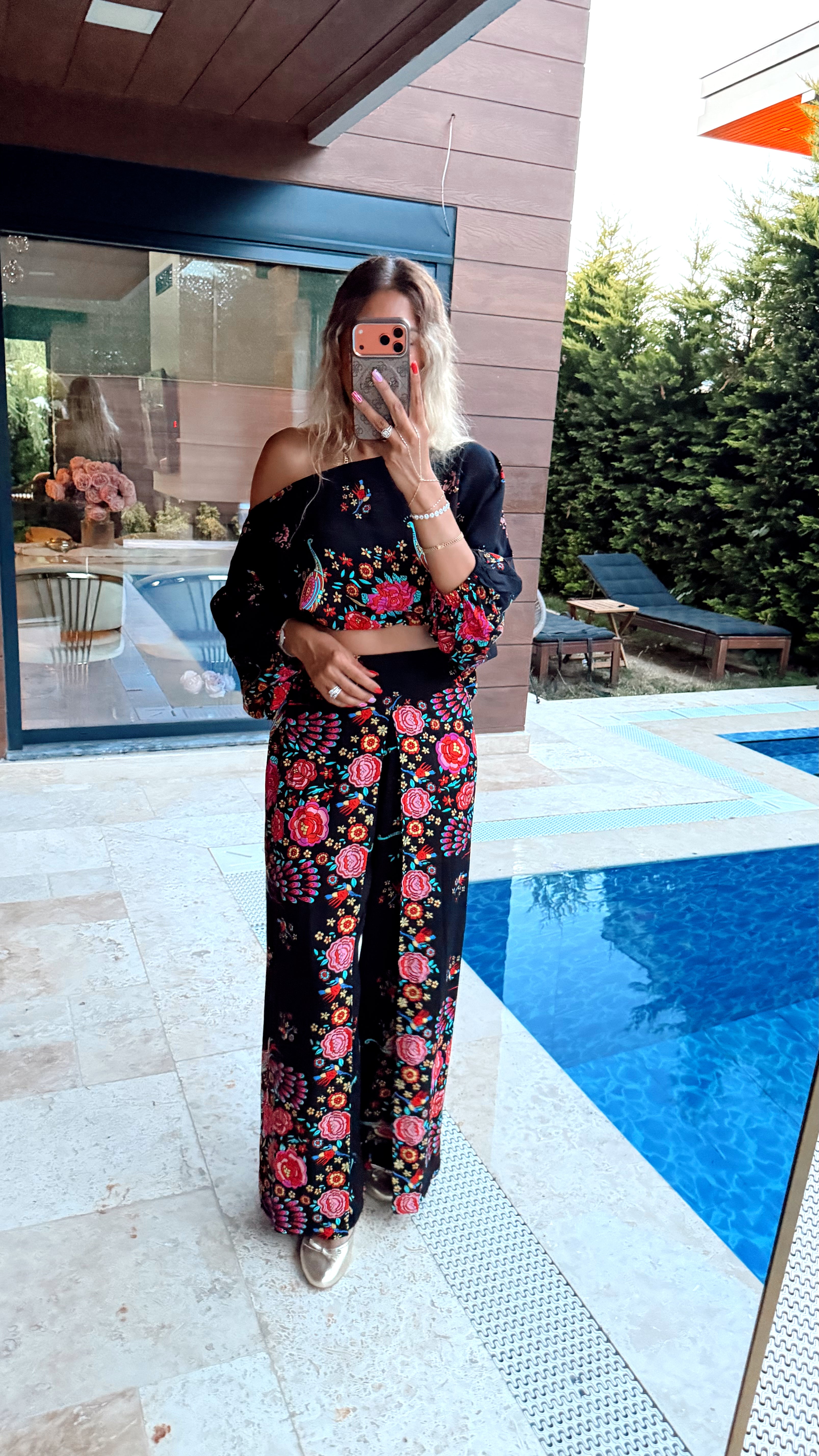 Riviera Takım Desenli Takım