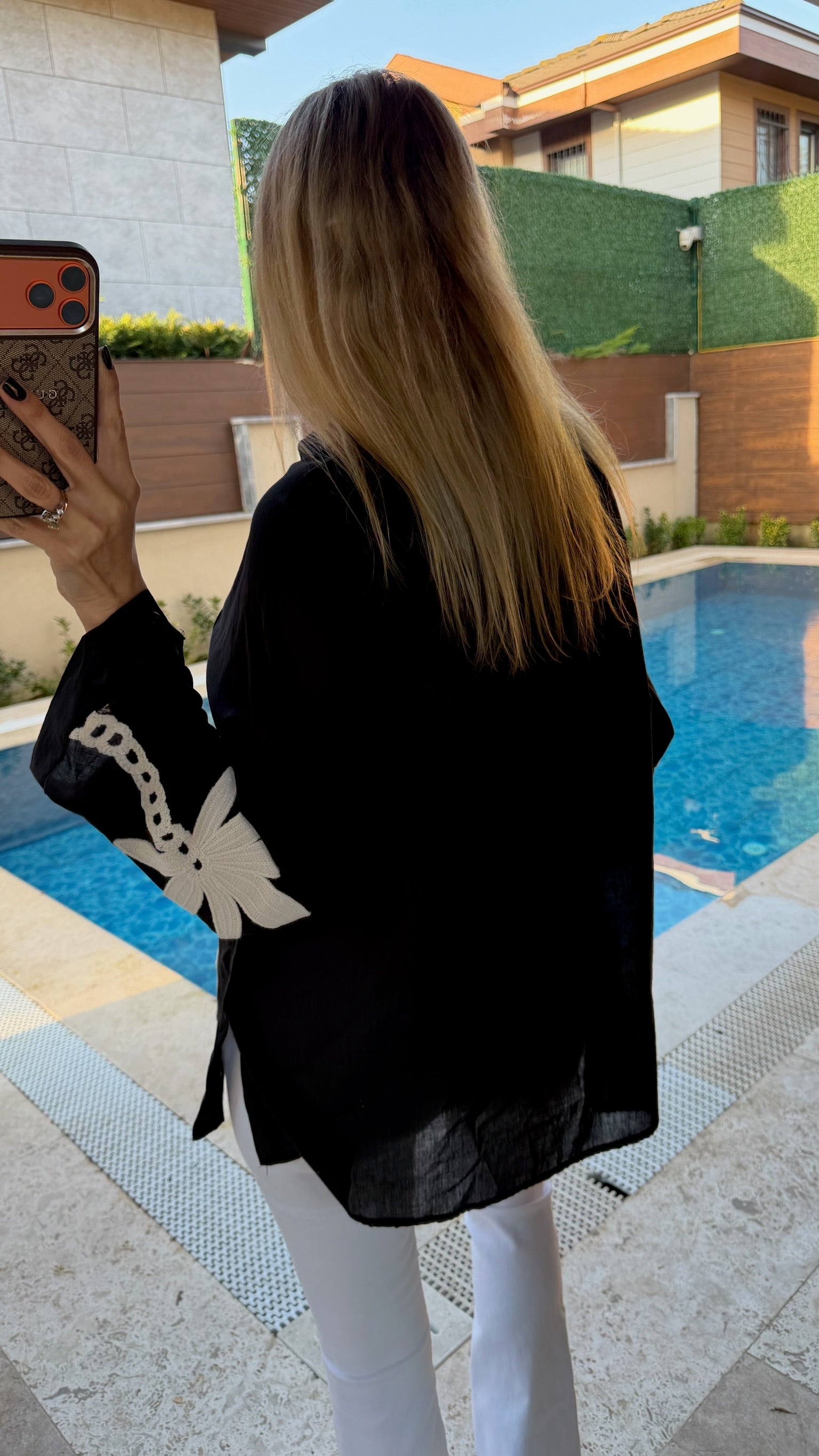 Palmiye İşlemeli Uzun Kollu Keten Gömlek Siyah