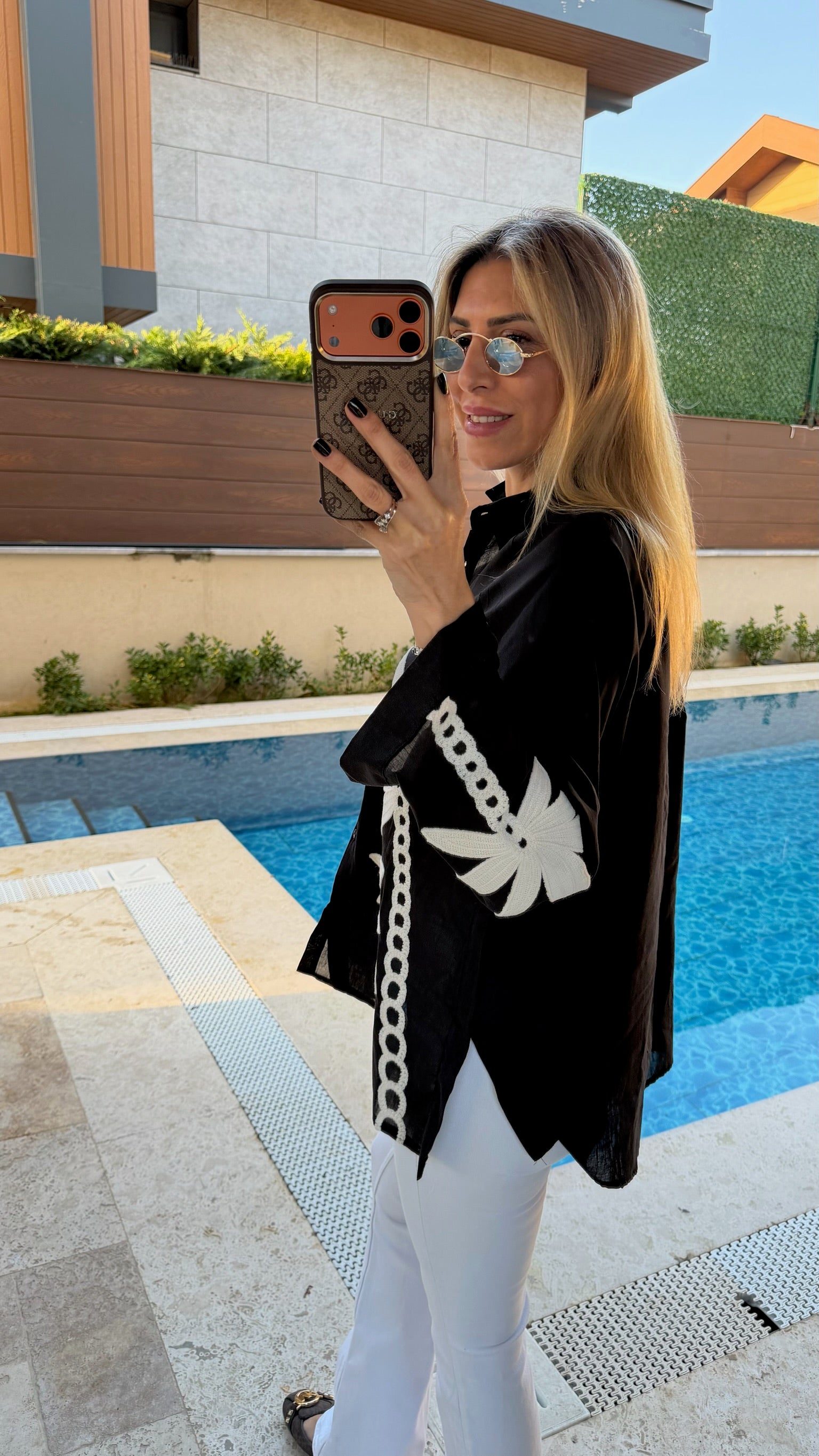 Palmiye İşlemeli Uzun Kollu Keten Gömlek Siyah