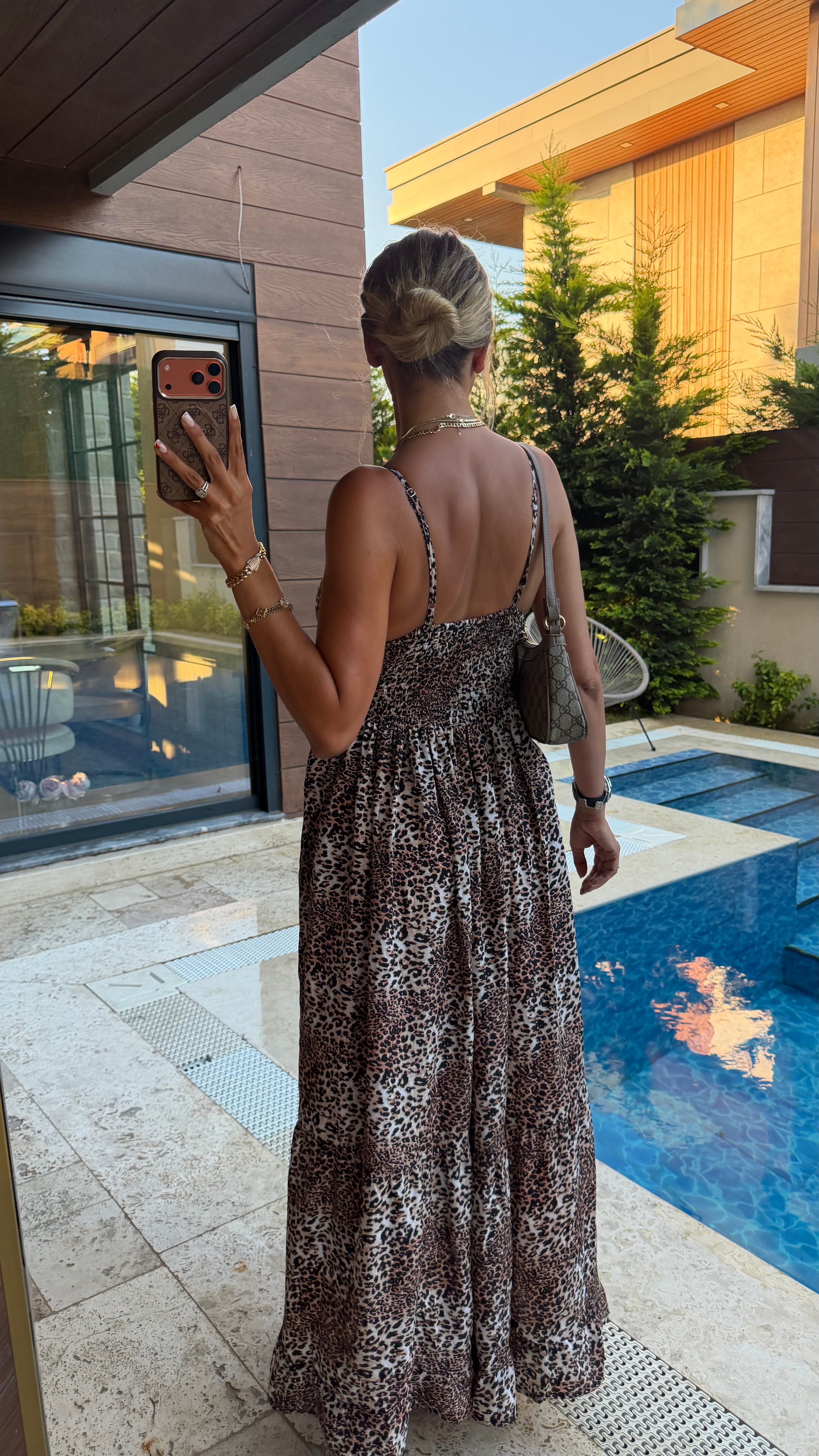İp Askılı Hint İpeği Leopar Elbise
