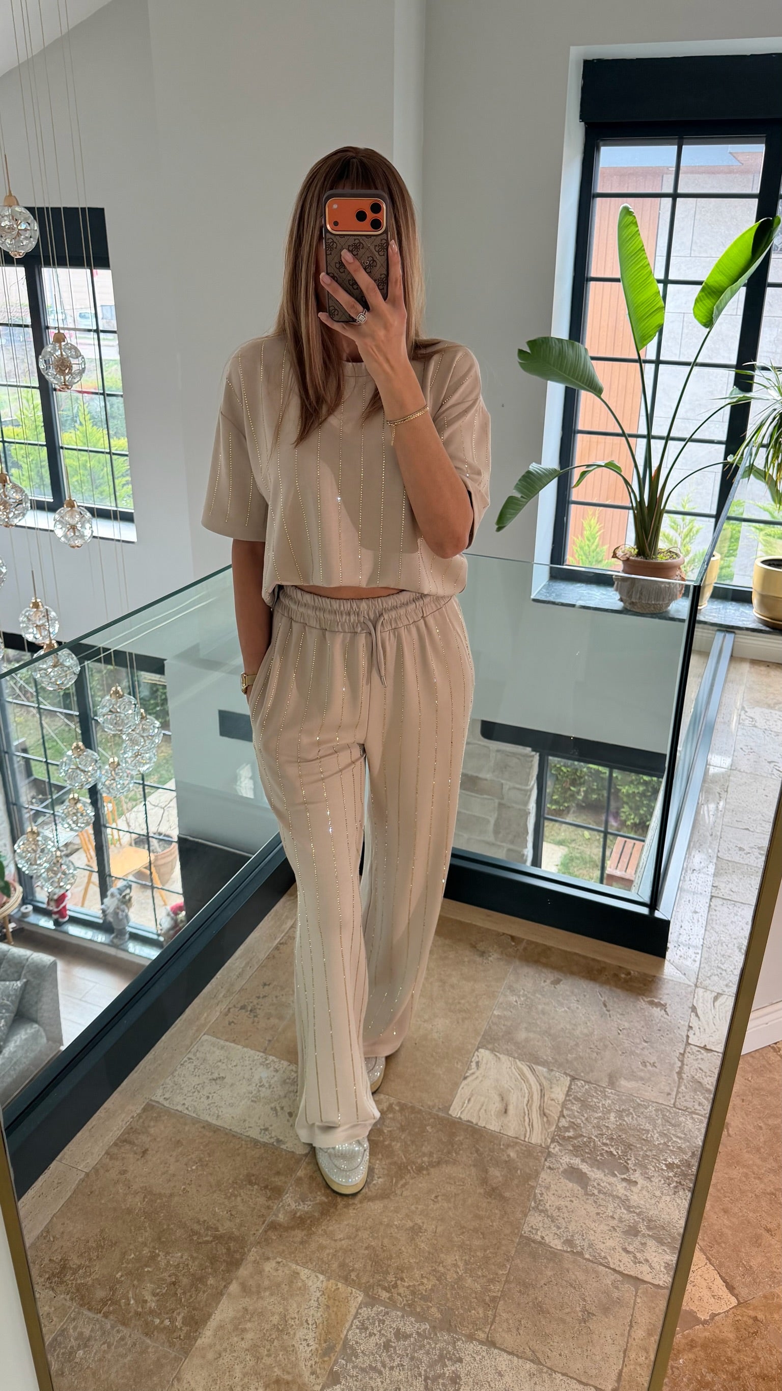 Şerit Taş Detaylı İkili Tişört Takım Bej