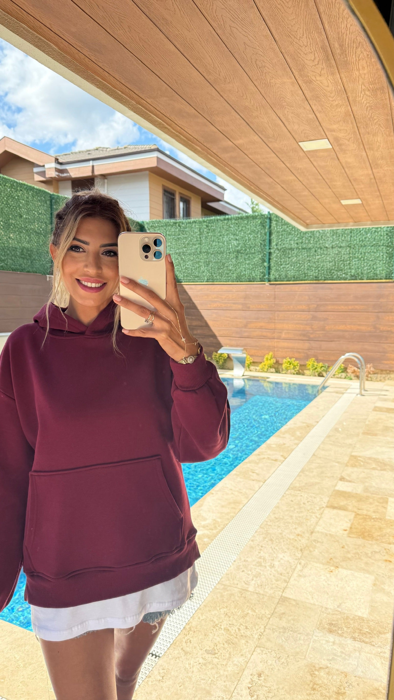 Tişört Detaylı Kapüşonlu Sweatshirt Bordo