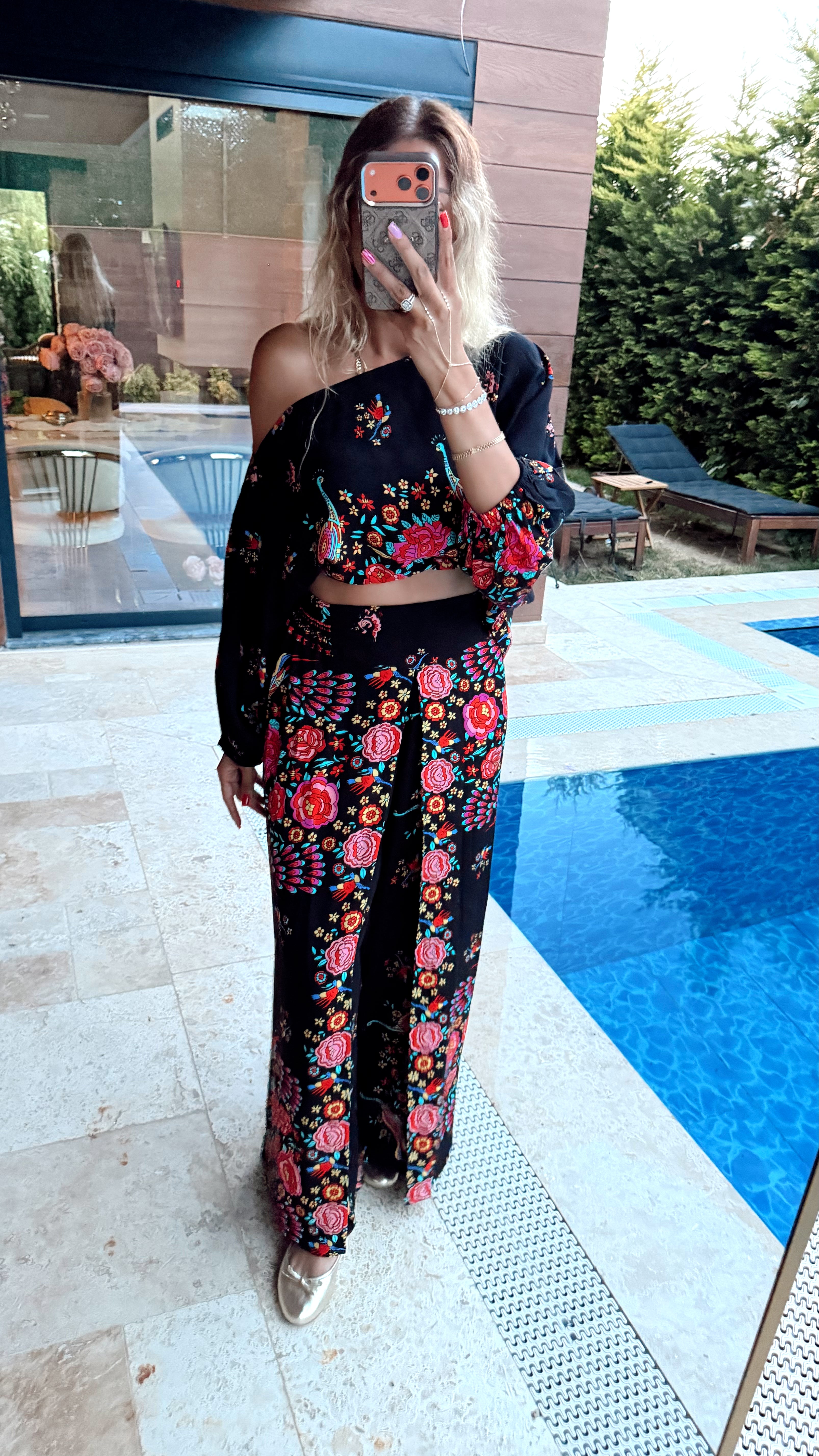 Riviera Takım Desenli Takım