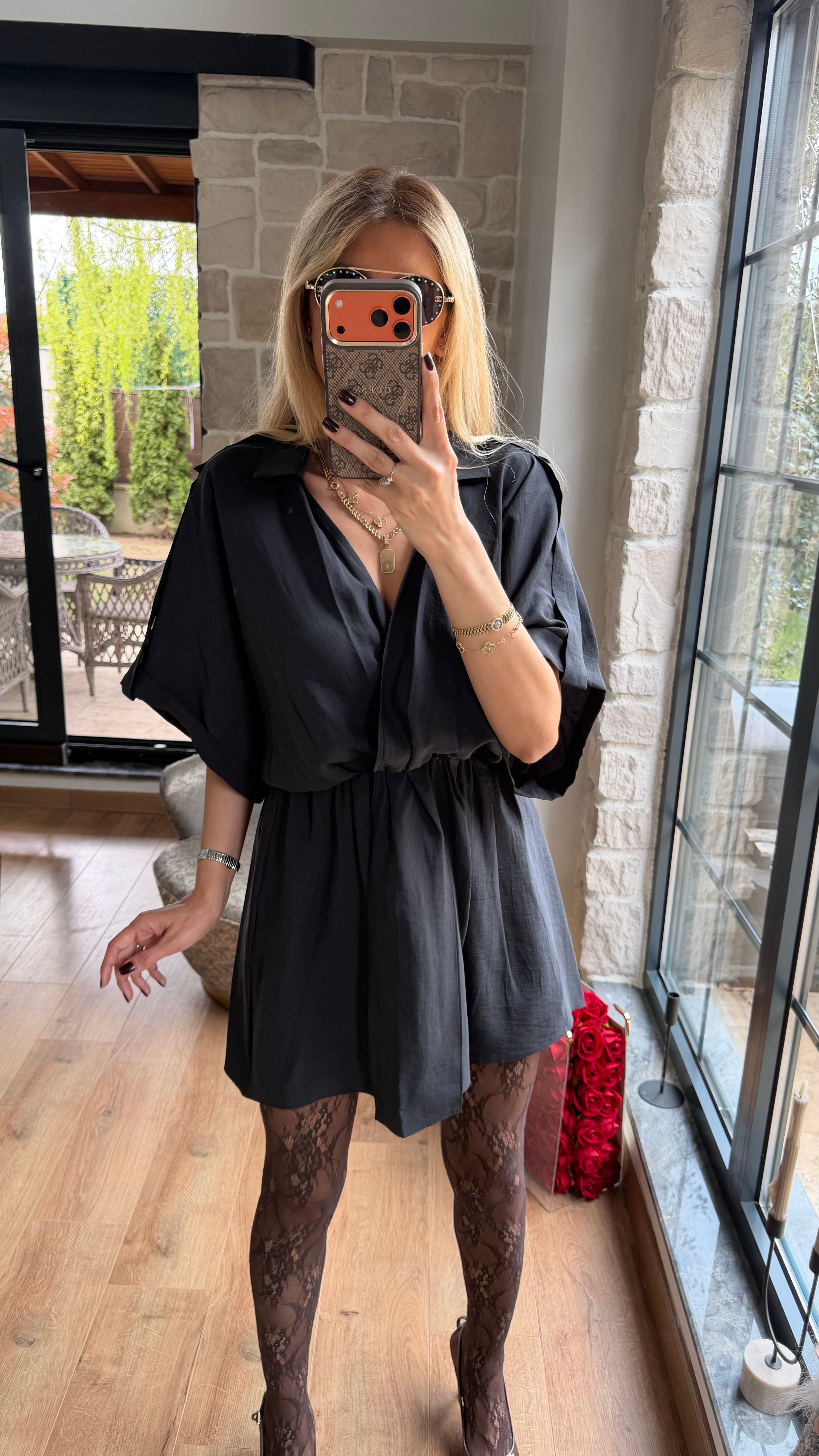 Modal V Yaka Belden Büzgülü Salaş Kesim Mini Elbise Siyah