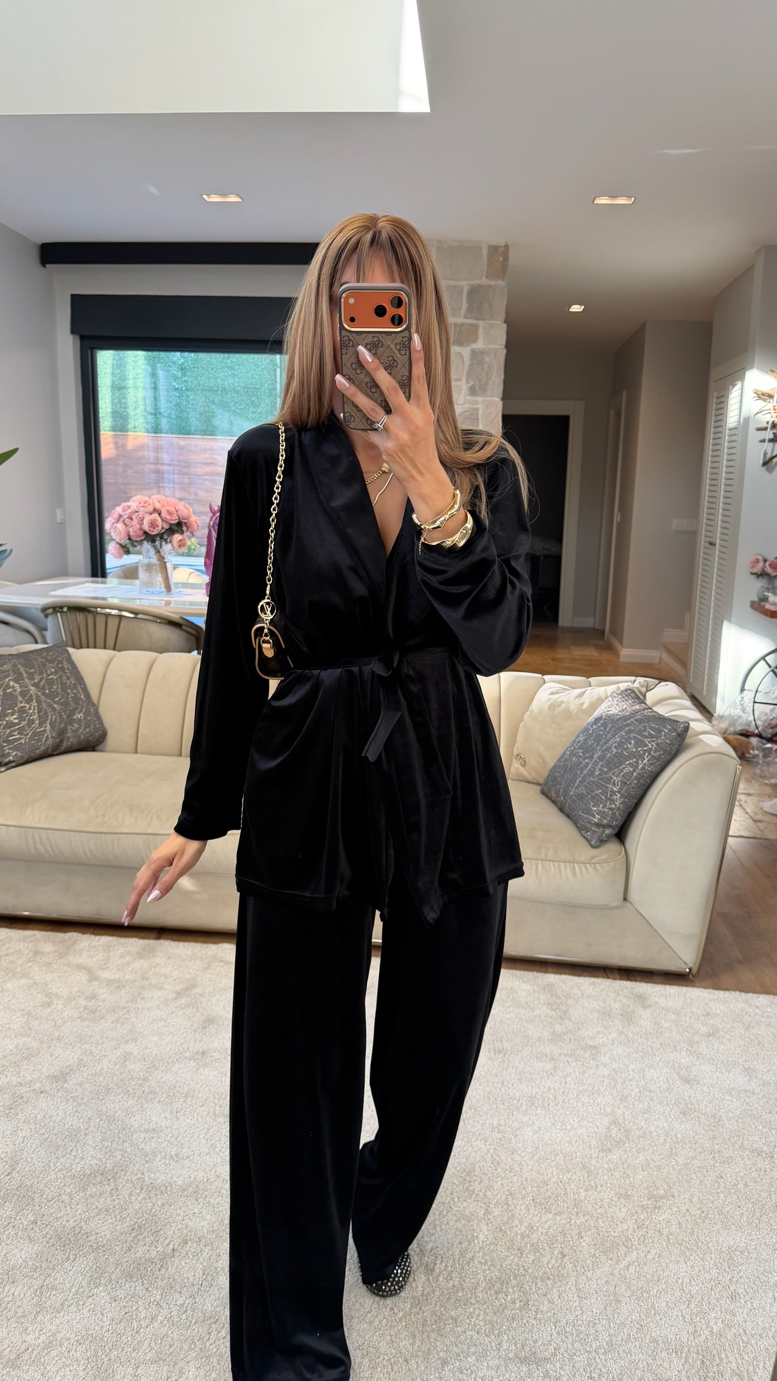 Kuşaklı Kadife Takım Siyah