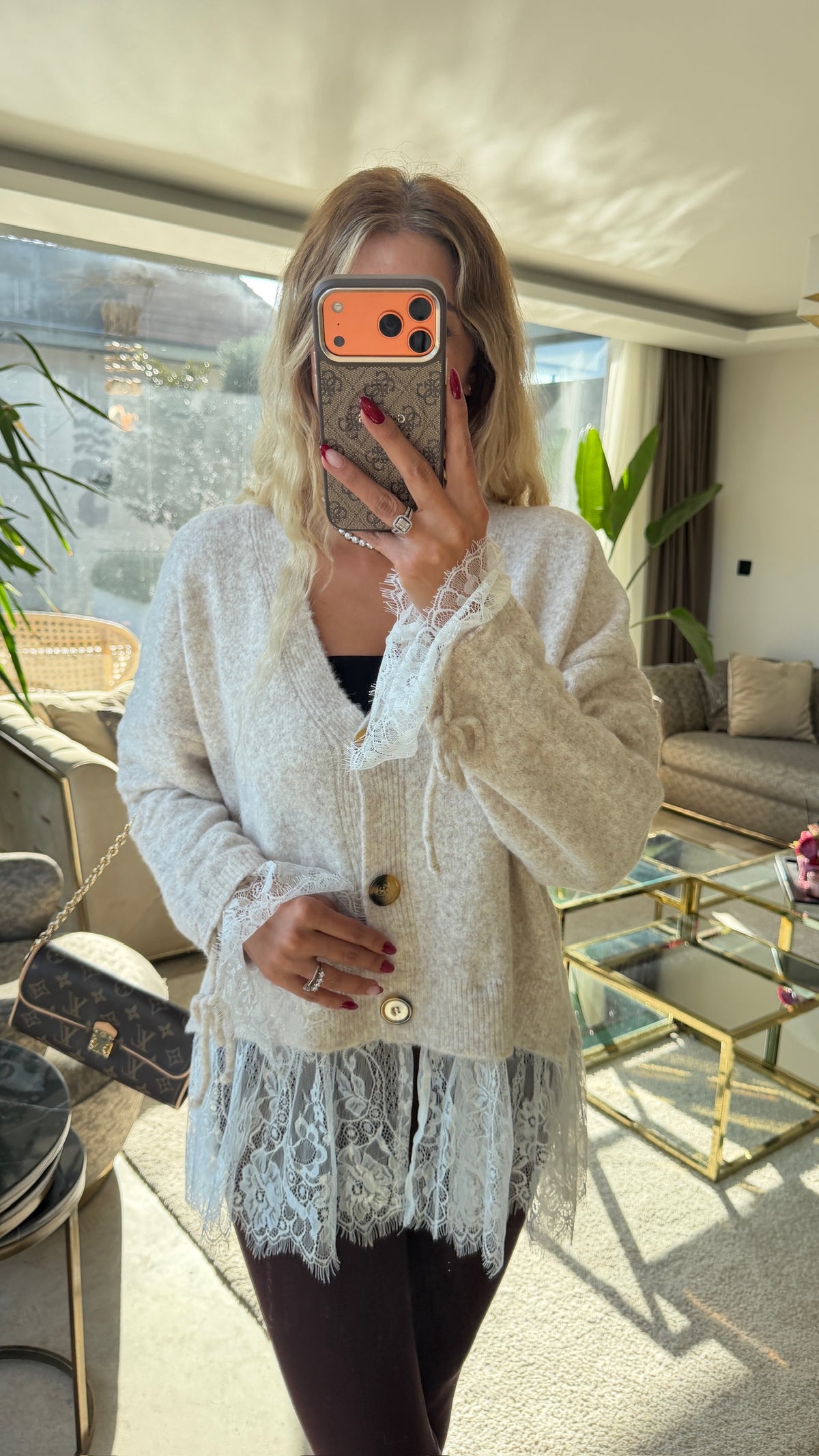 Lavin Dantel Detaylı Ekru Hırka