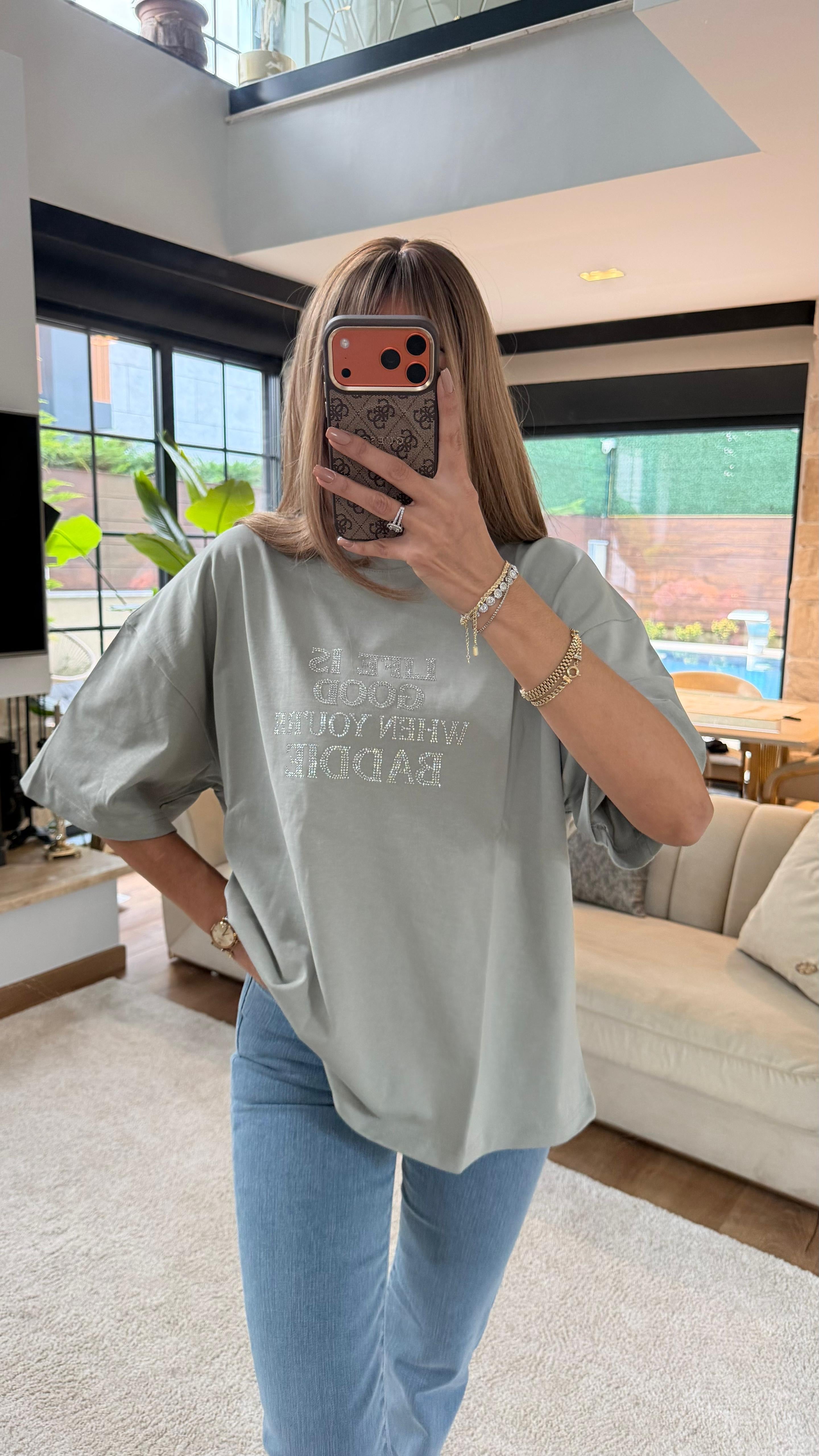 Baddie Oversize Taş Yazılı Tişört Gri