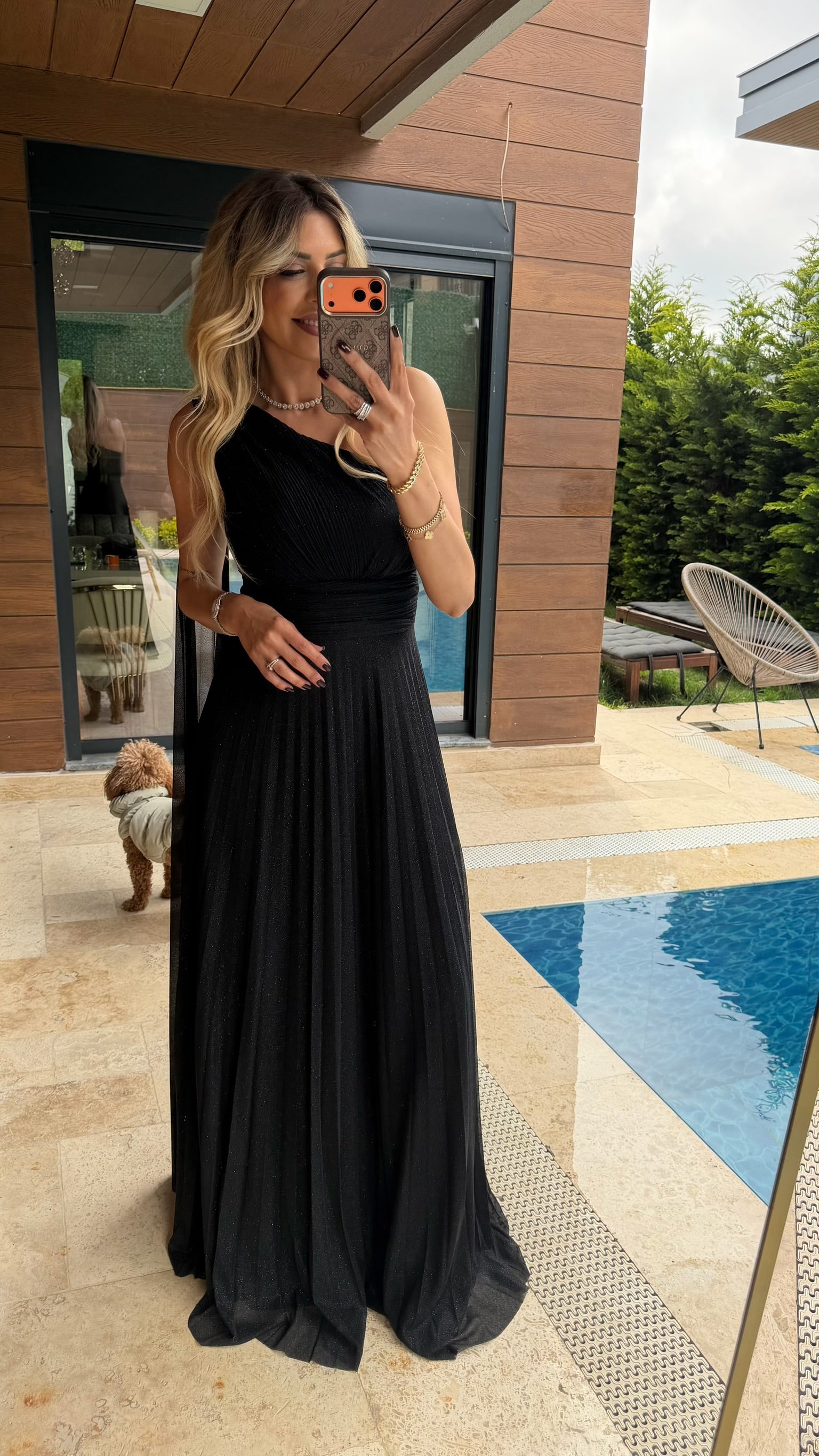 Tek Omuz Detaylı Uzun Abiye Elbise Siyah