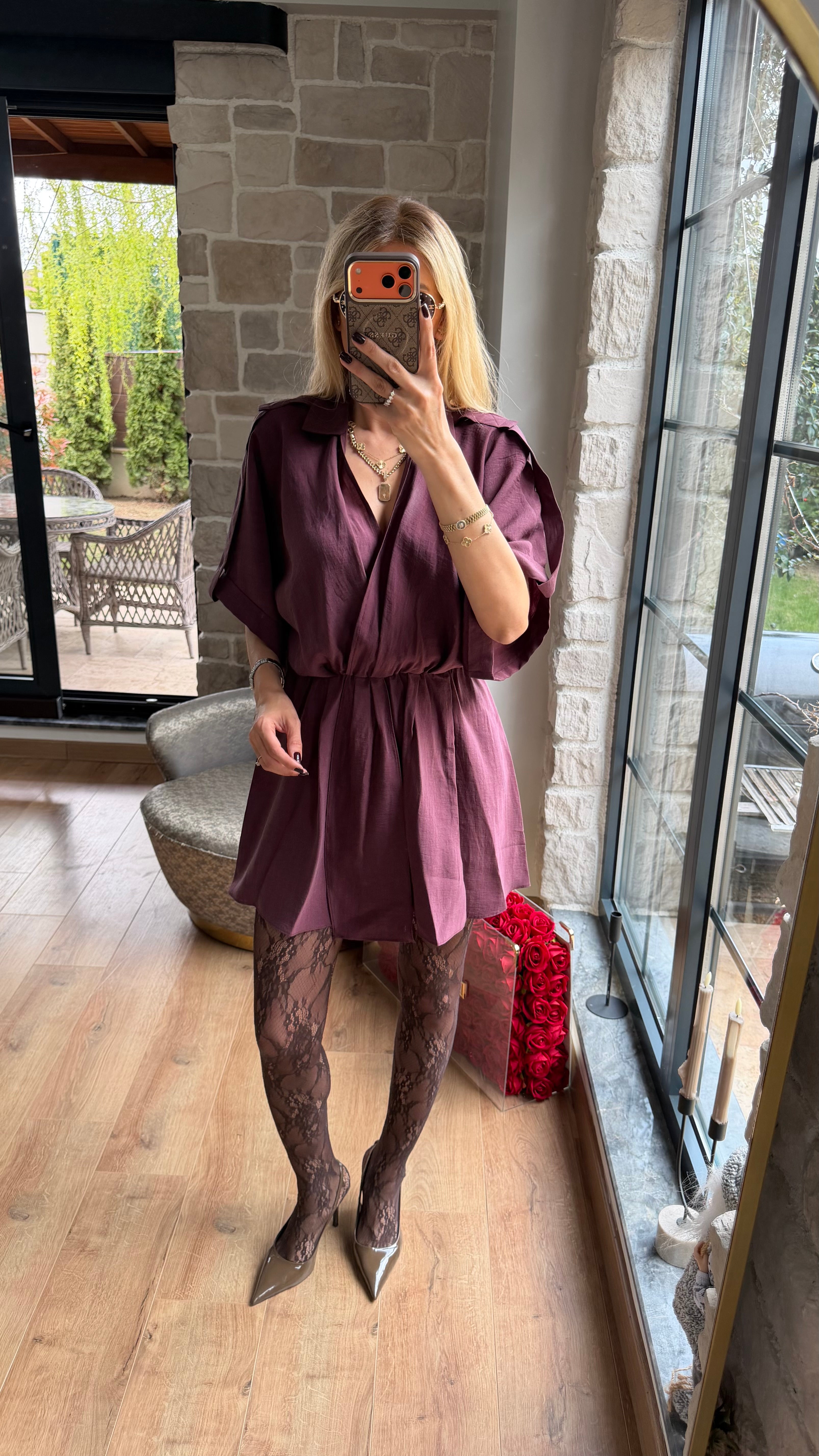 Modal V Yaka Belden Büzgülü Salaş Kesim Mini Elbise Mürdüm