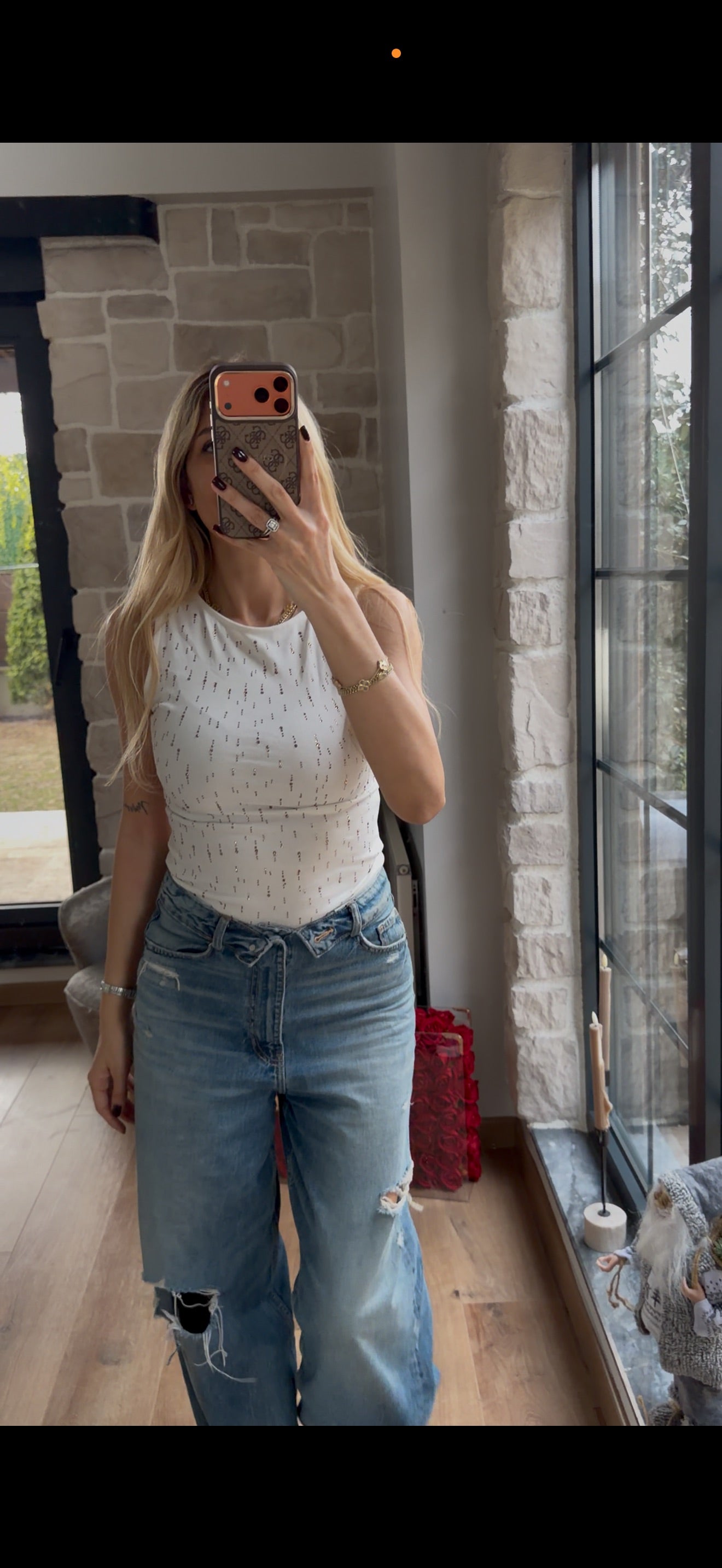 Akıtma Taş Detaylı Atlet Beyaz