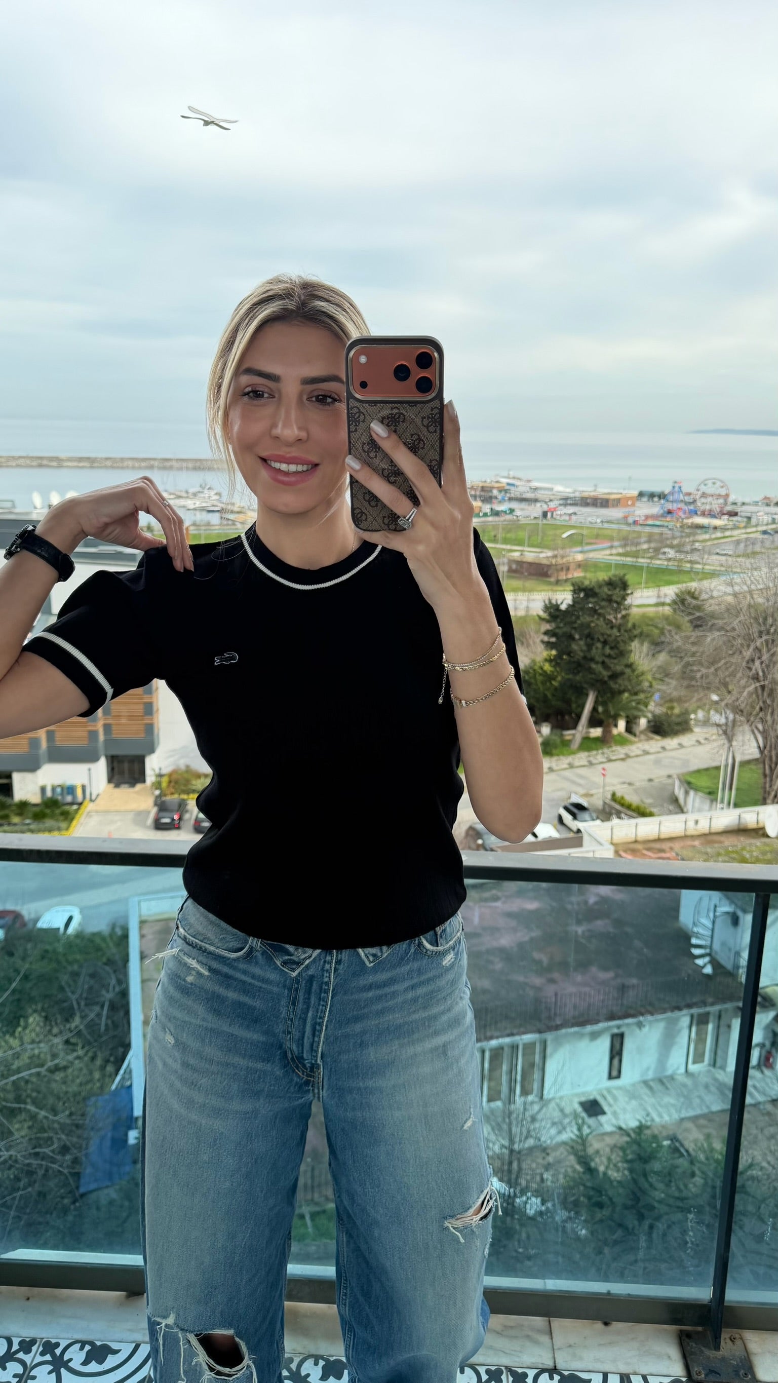 LCT Bisiket Yaka Triko Bluz Siyah