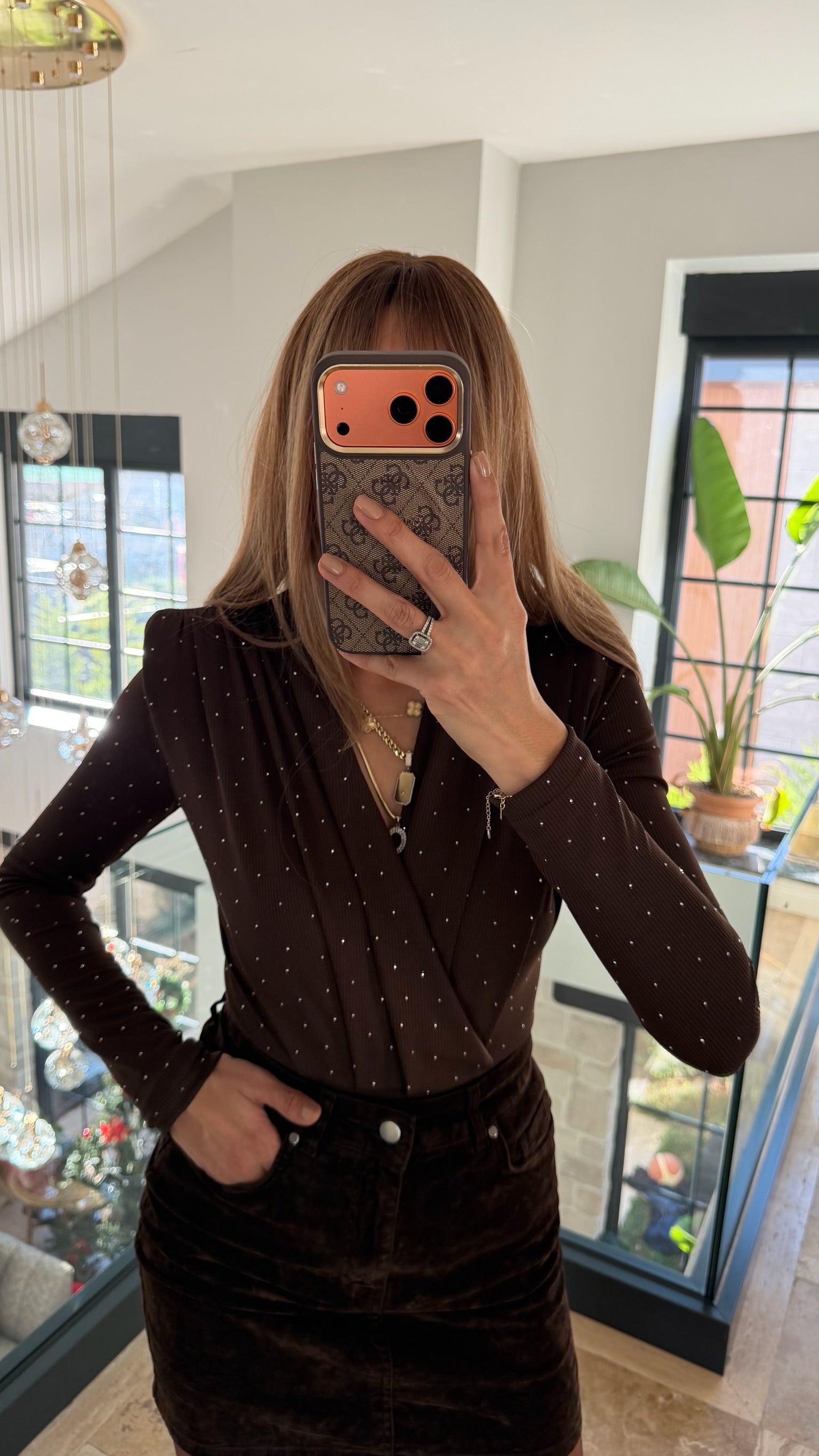 Acı Kahve V Yaka Taşlı Vatkalı Drapeli Bodysuit