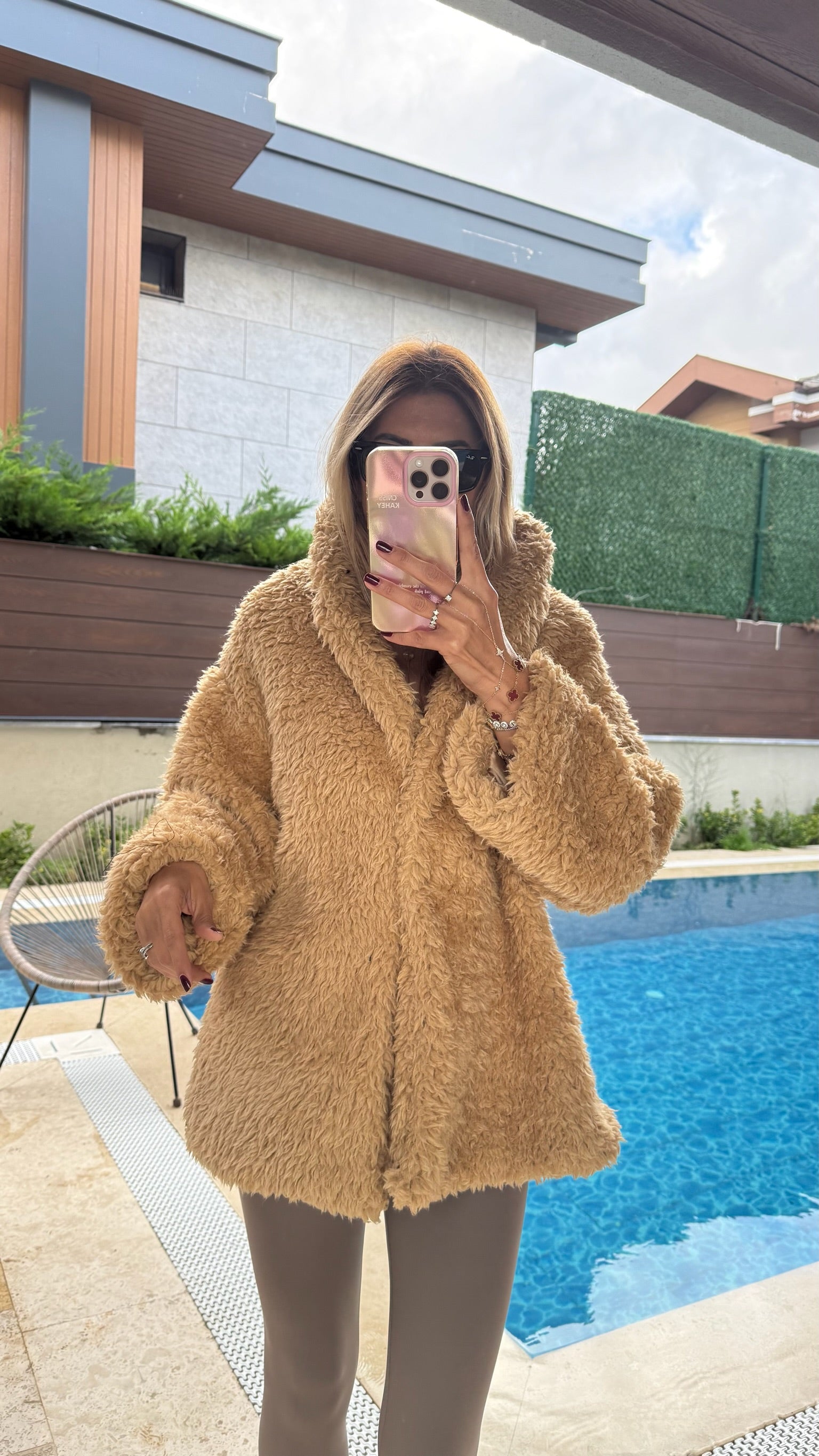 Premium Peluş Kumaş Kuzu Fermuarlı Mont