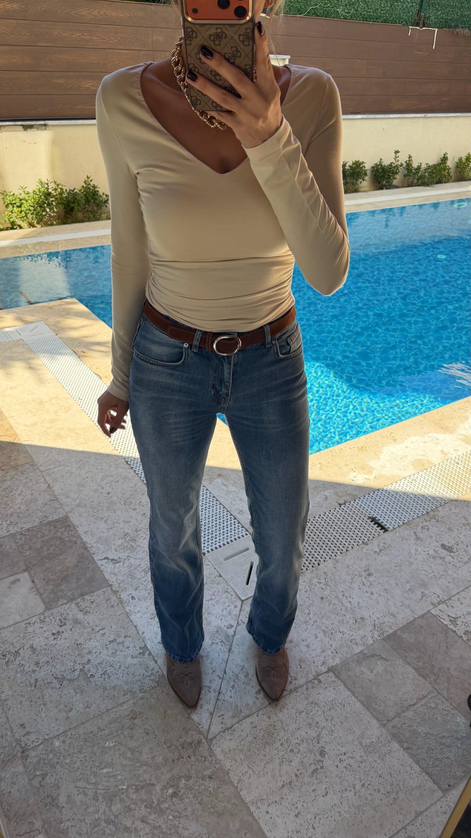 Dilvin Düşük Bel Kemerli Eskitme Pantolon