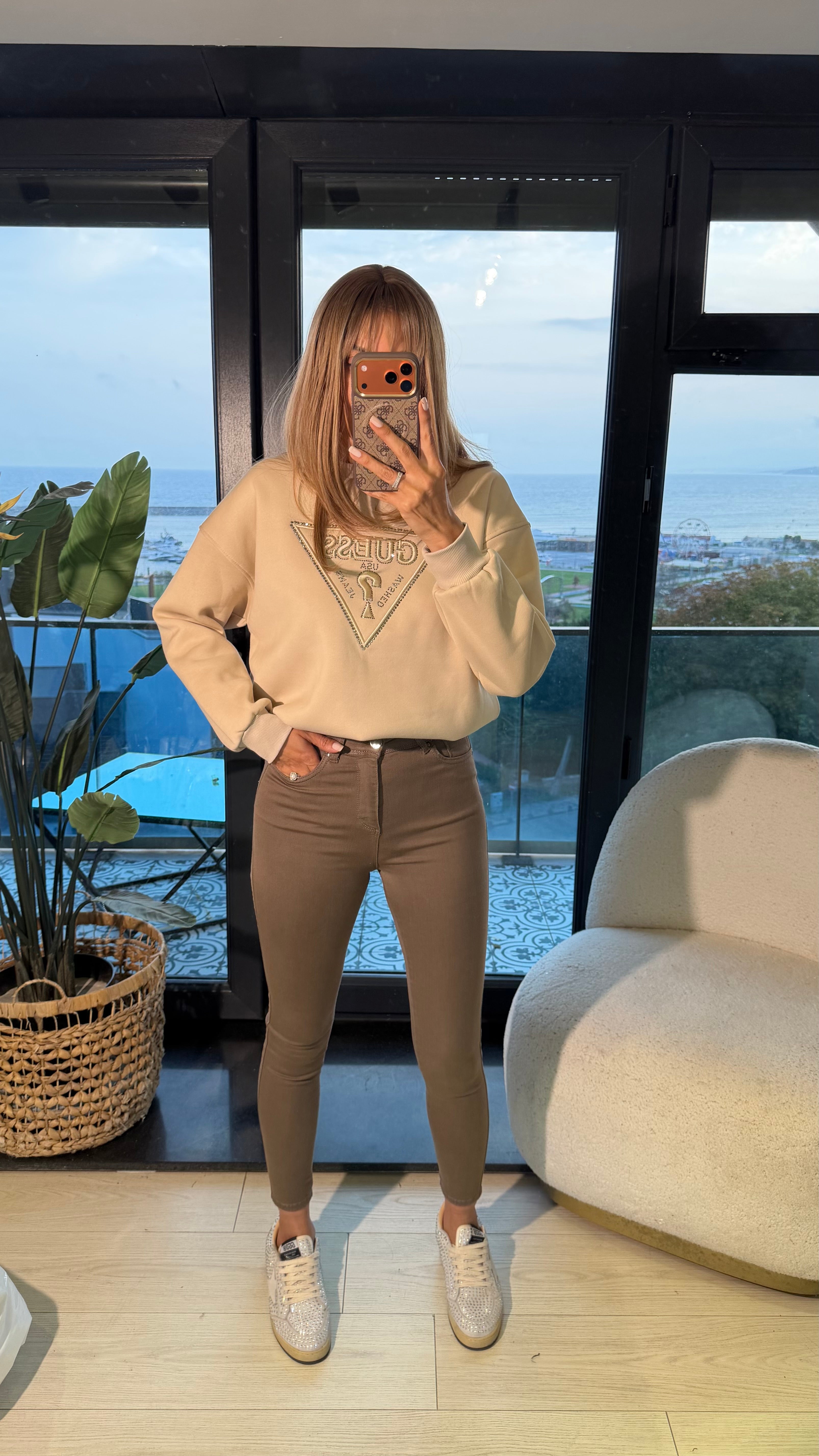 Marka Baskılı Şardonlu Sweatshirt Bej