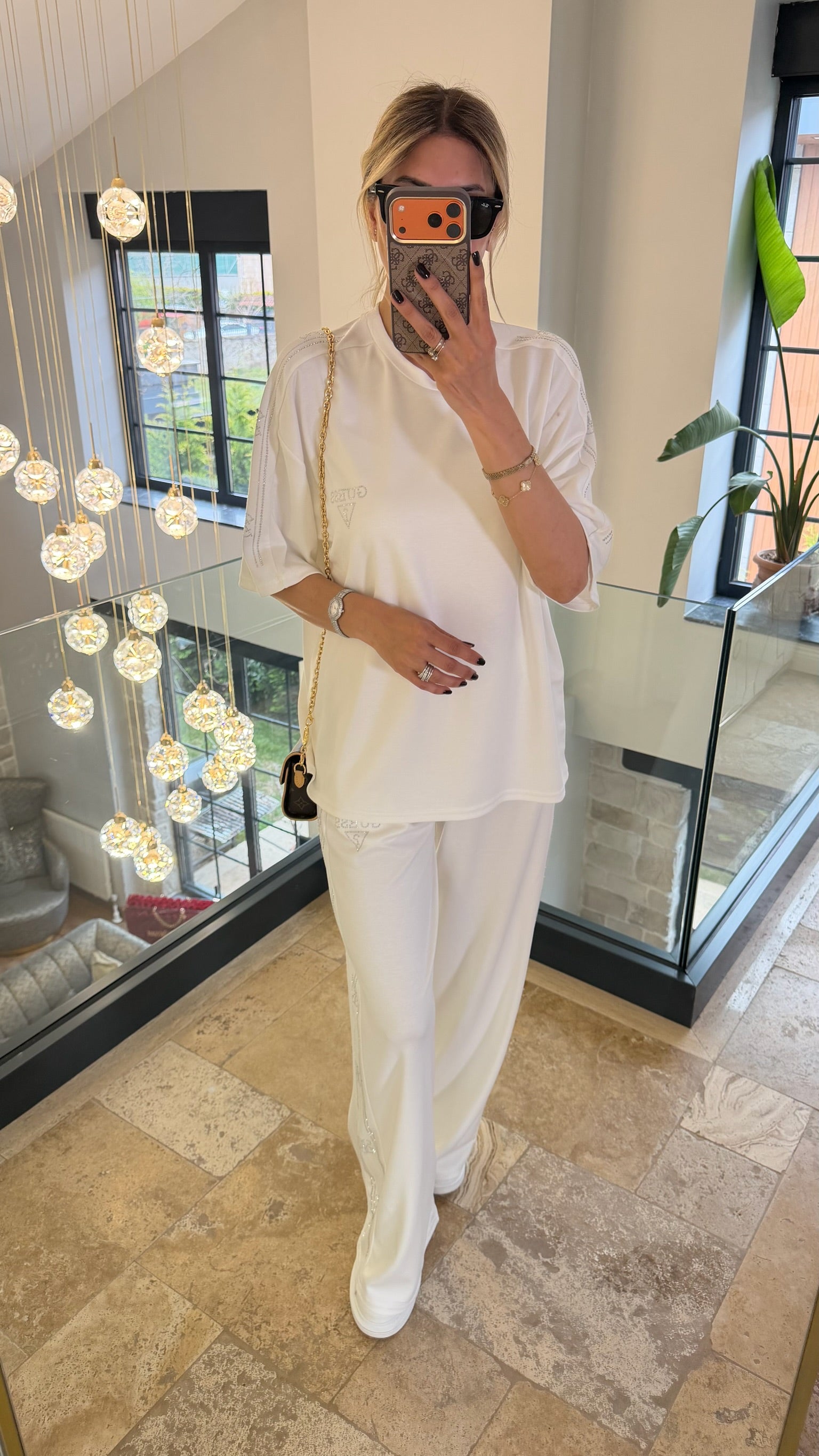 Gss taşlı takım beyaz