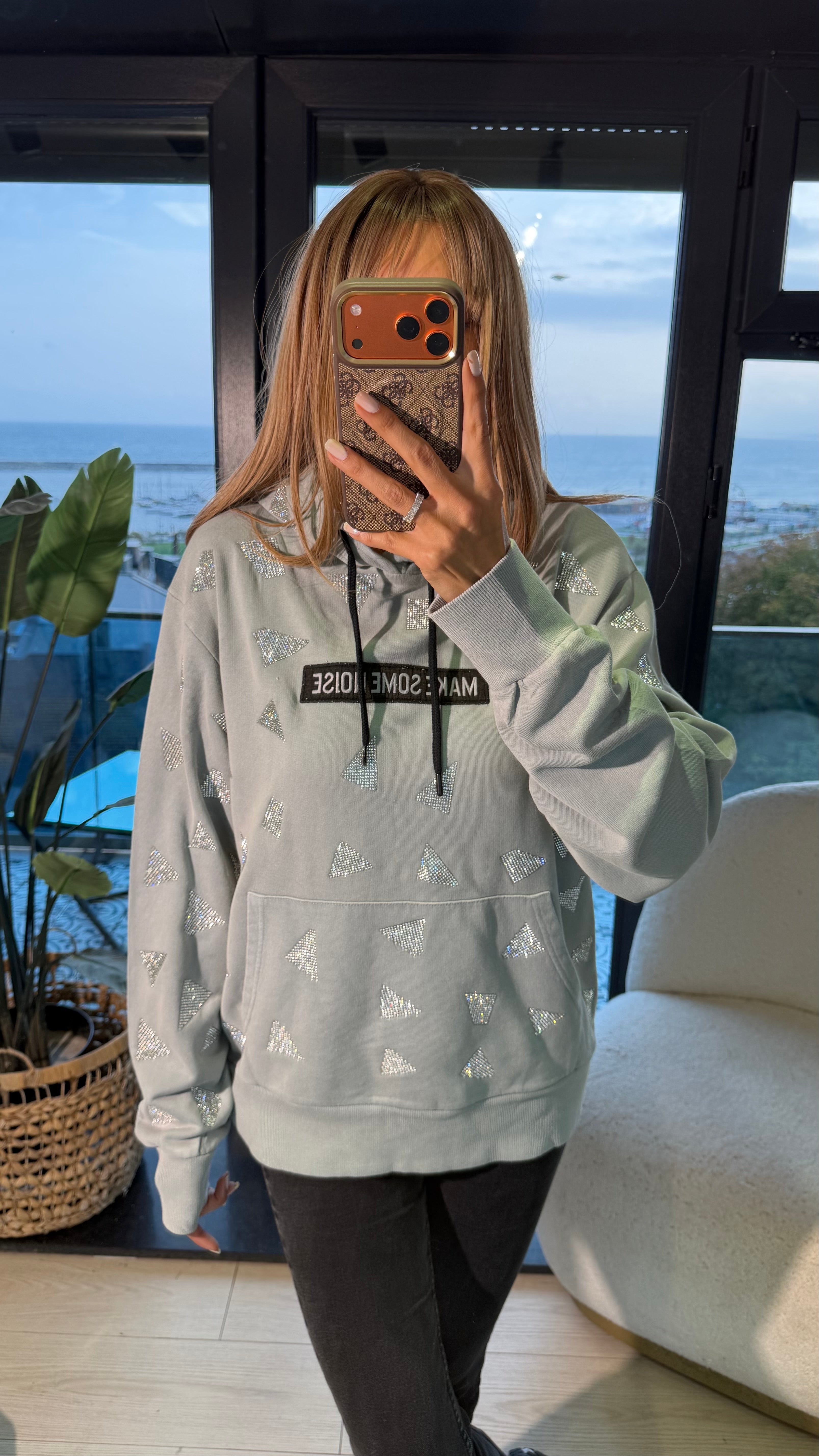 Taş Baskılı Kapüşonlu Sweatshirt