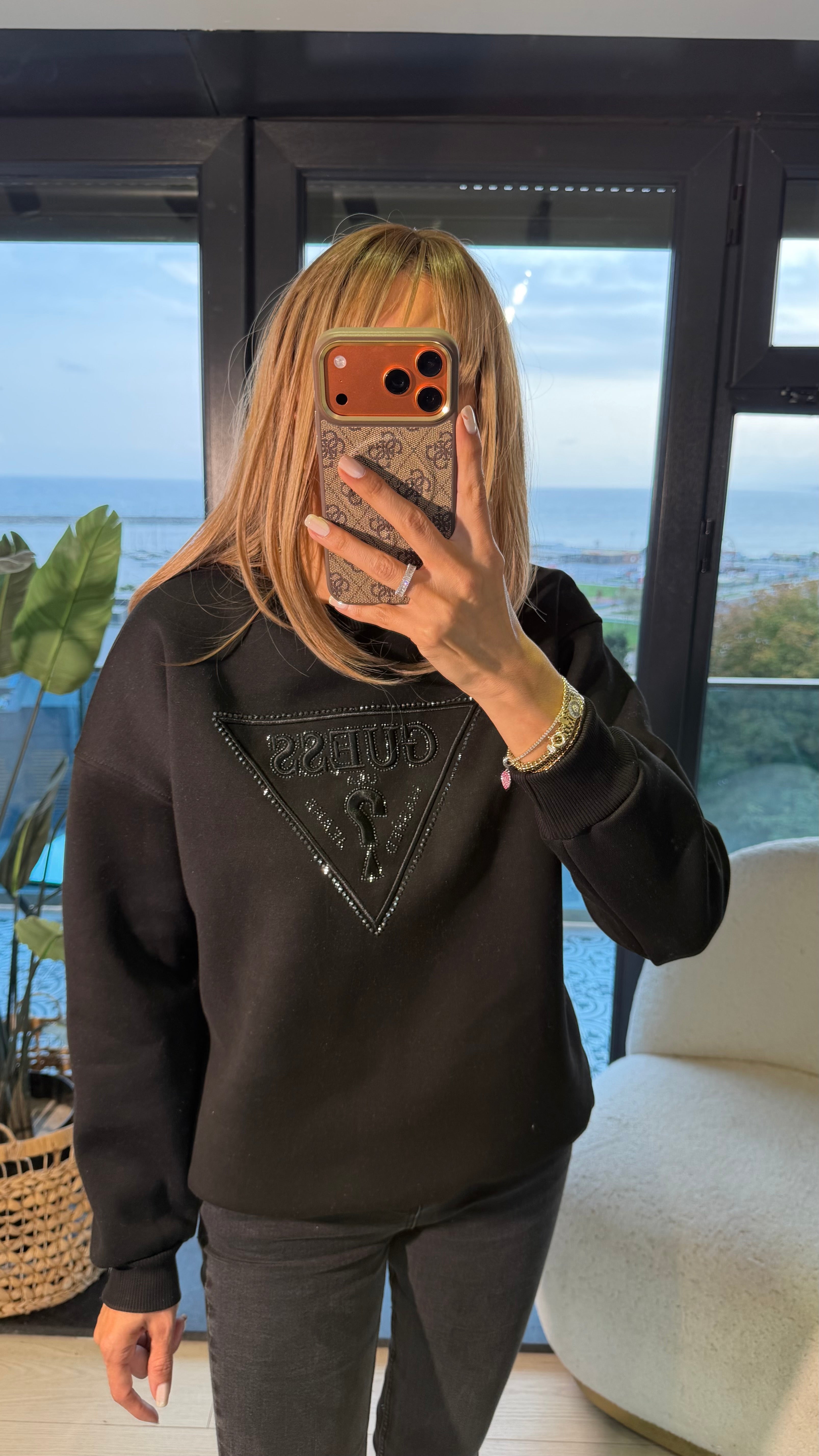 Marka Baskılı Şardonlu Sweatshirt Siyah