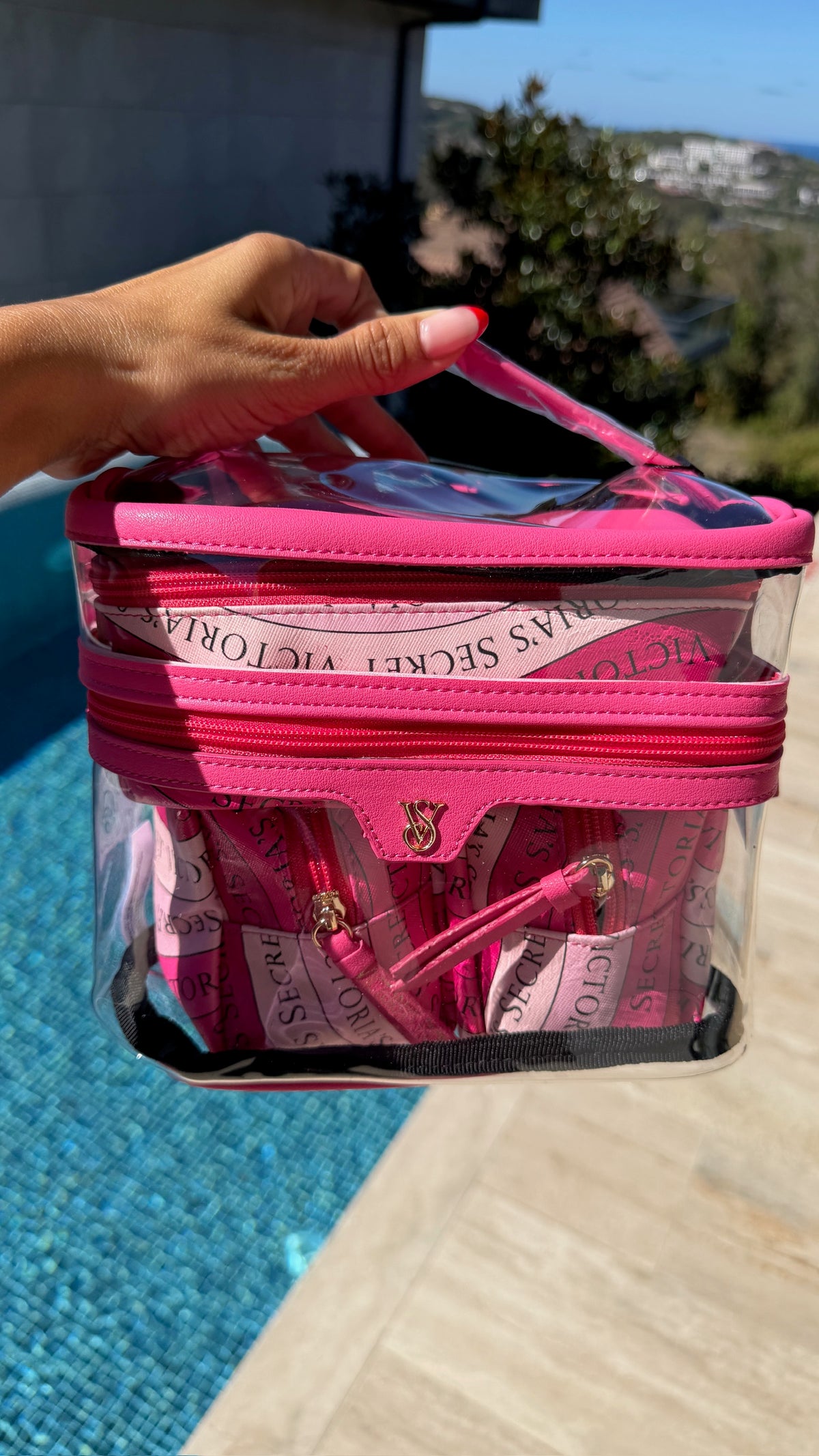 VS Deep Pink Makyaj Çantası 4’lü