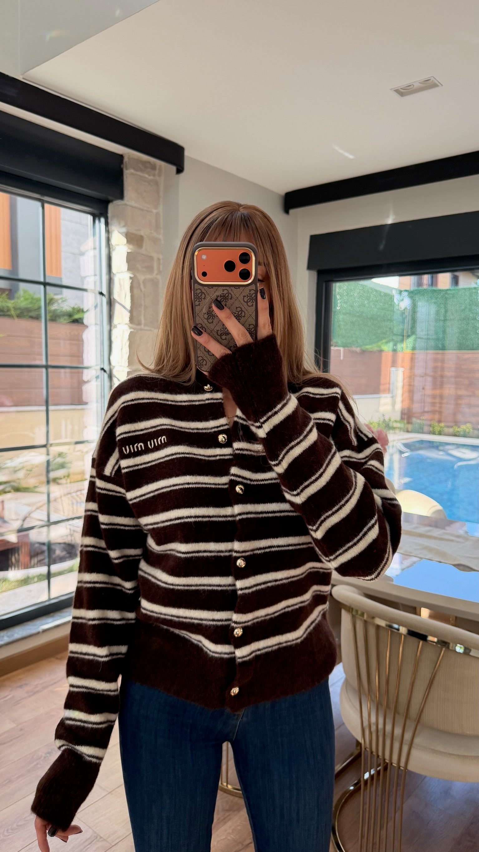 MM Yumoş Gold Düğmeli Şeritli Hırka Kahve