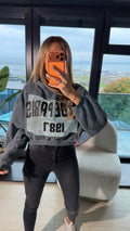 Yıkamalı Taş Detaylı Tasarım Sweat