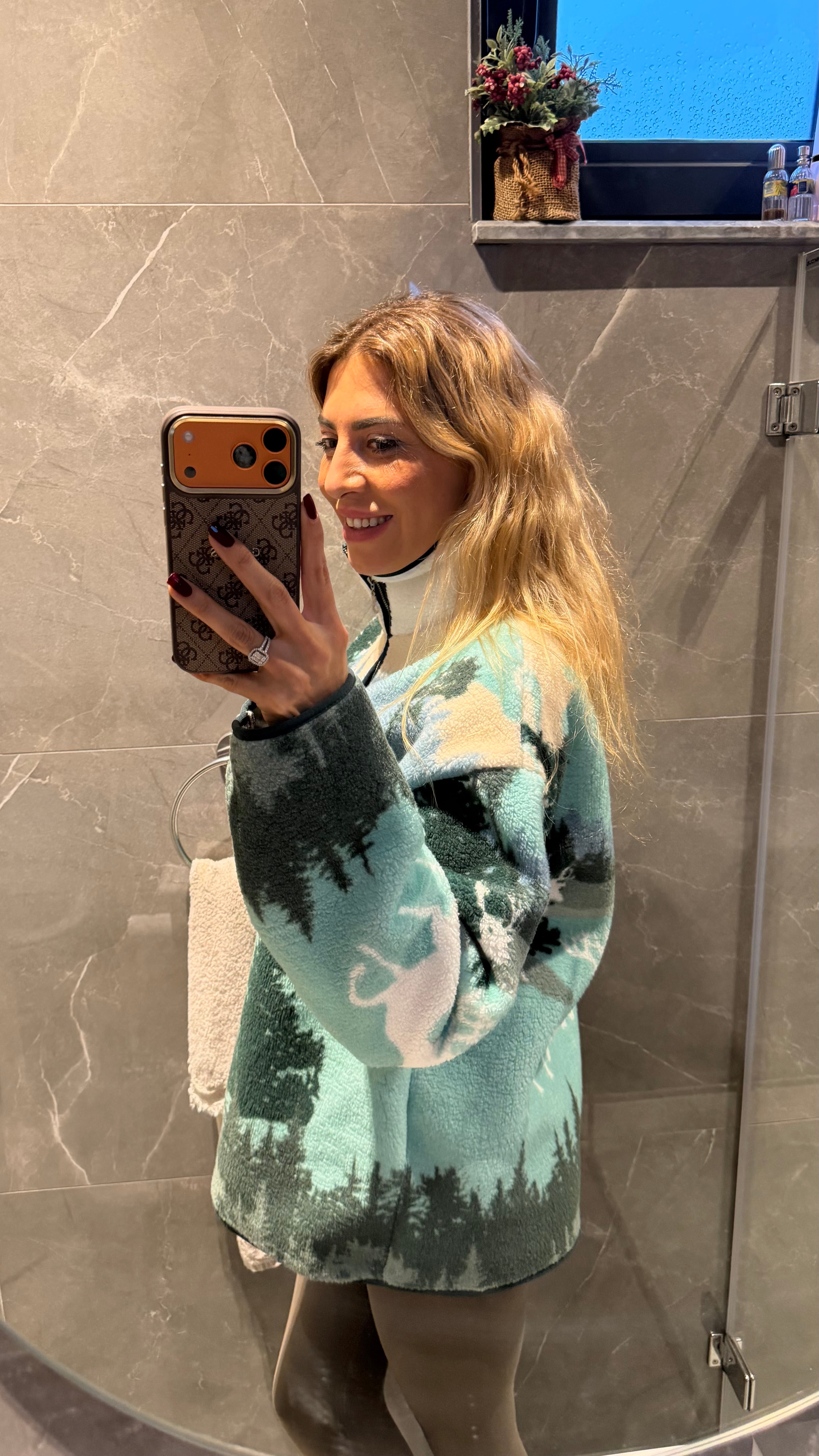 YEŞİL YARIM FERMUARLI OVERSİZE PELUŞ SWEATSHİRT