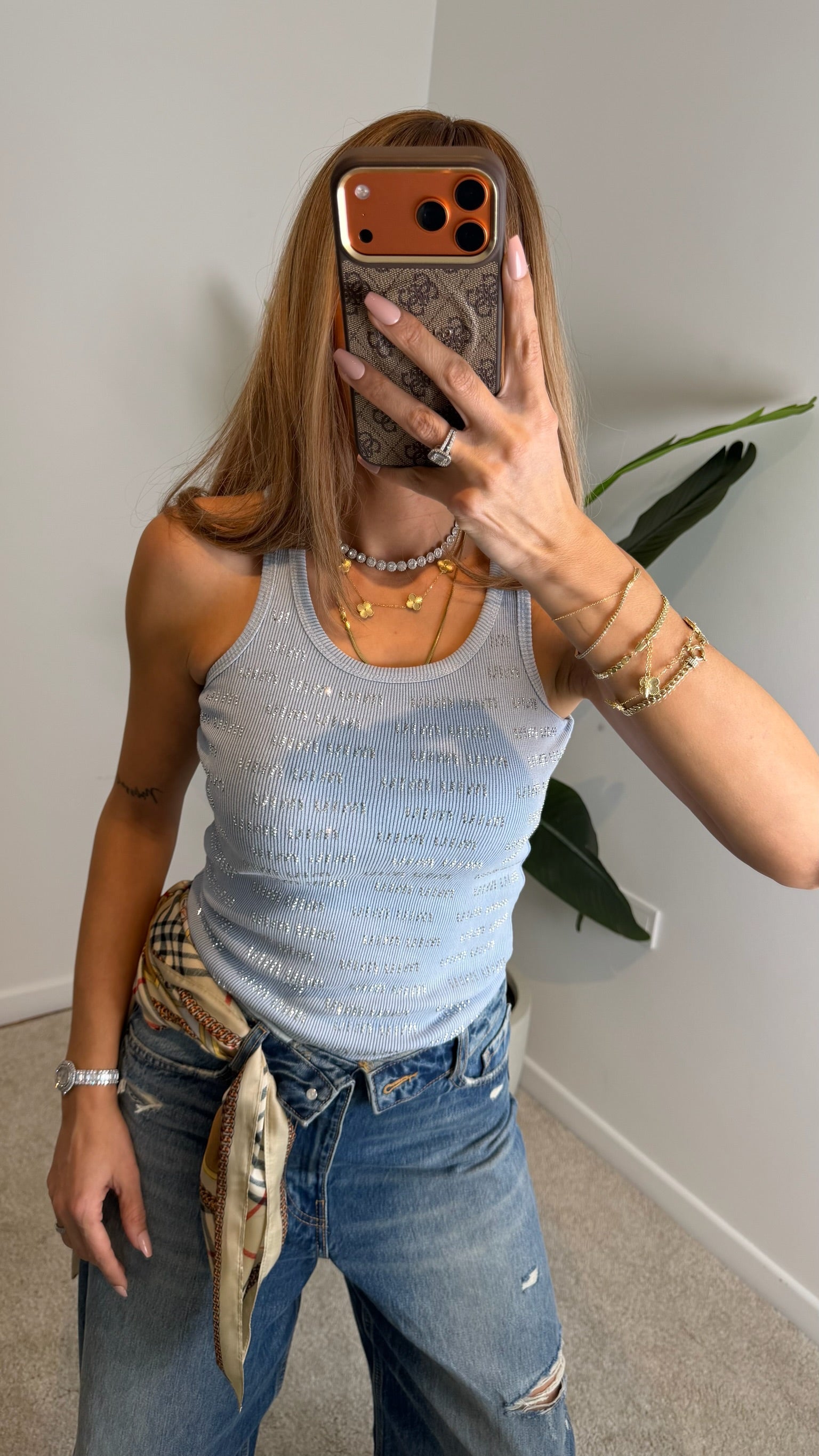 Yazılı Taş Detaylı Askılı Tişört Mavi