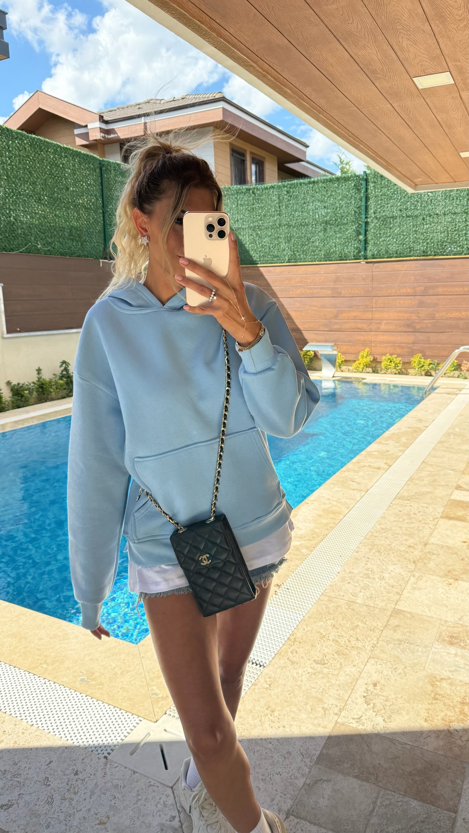 Tişört Detaylı Kapüşonlu Sweatshirt Mavi