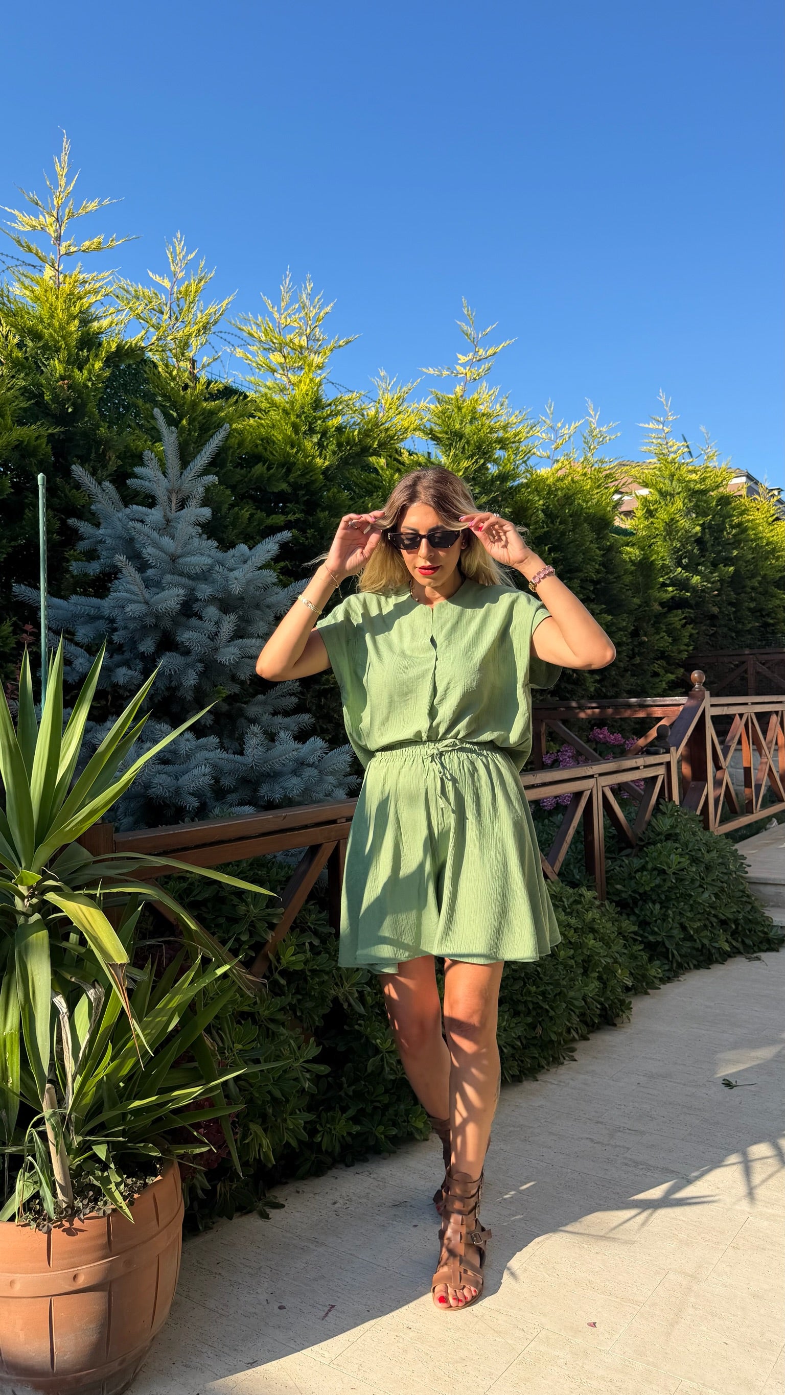 Aurelia Salaş Kesim Gömlek Şort Etek Yeşil