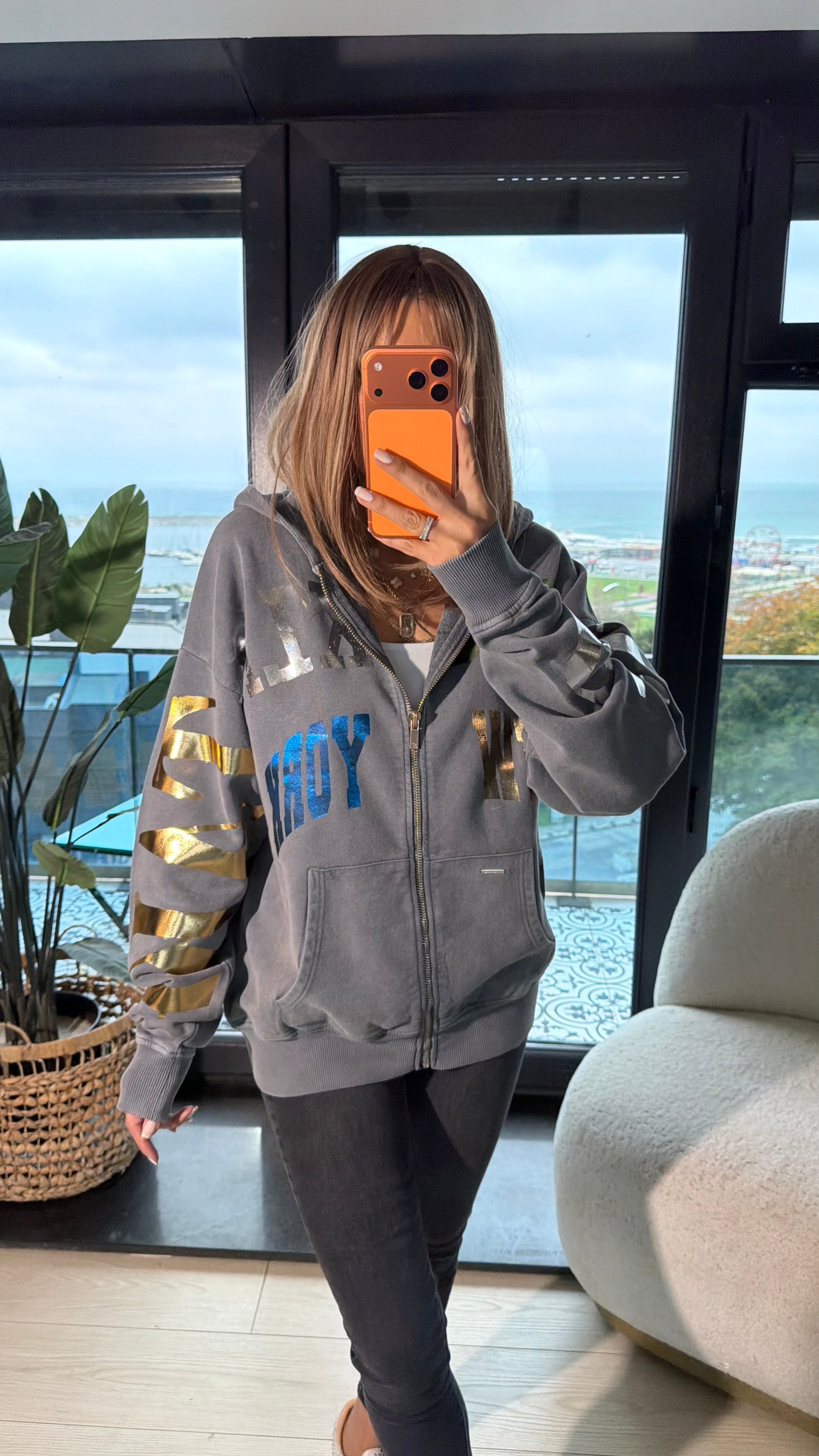Baskı Detaylı Fermuarlı Kapüşonlu Sweatshirt