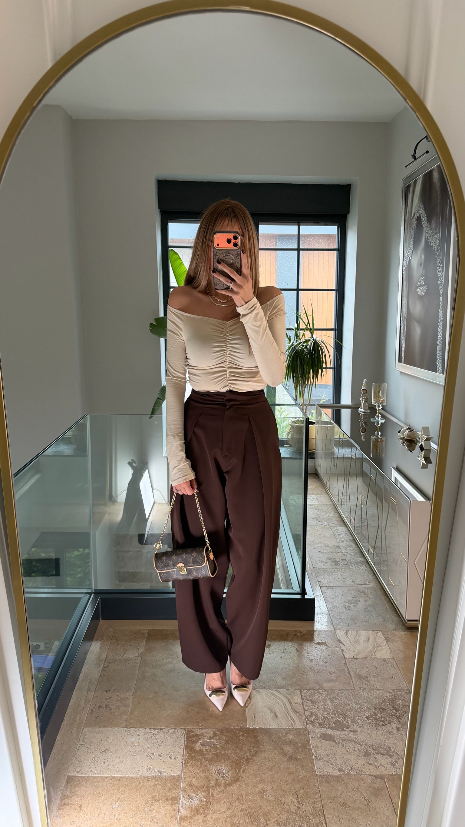 Yüksek Bel Pileli Balon Kumaş Pantolon Acı Kahve