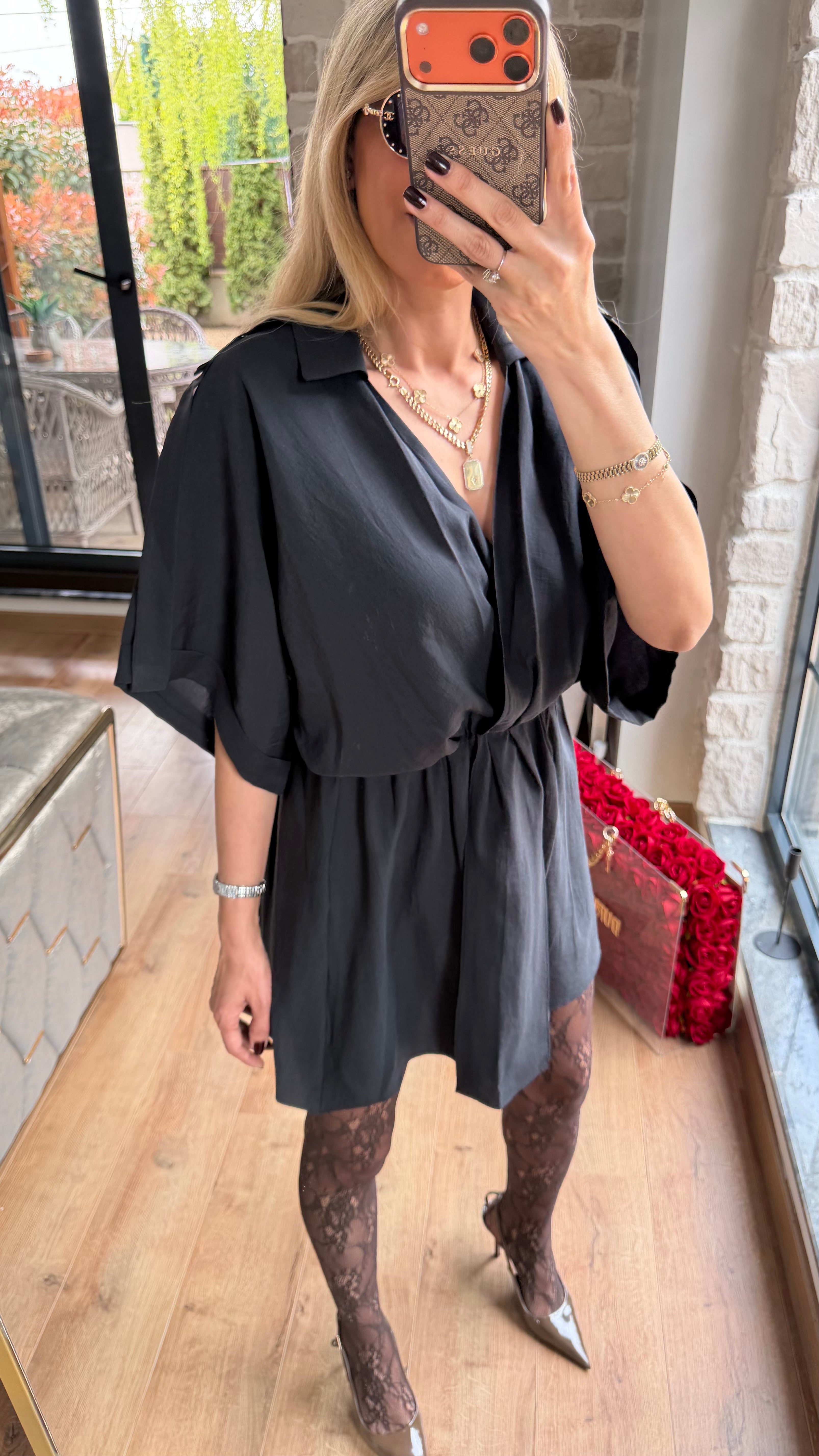 Modal V Yaka Belden Büzgülü Salaş Kesim Mini Elbise Siyah