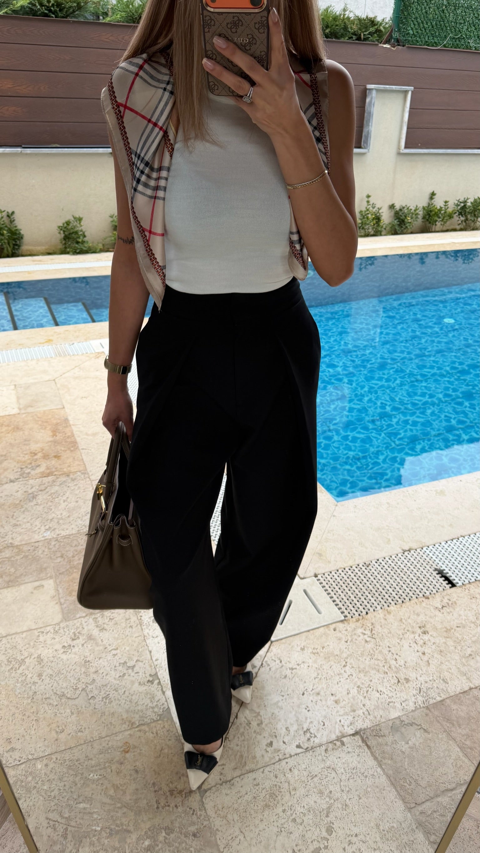 Yüksek Bel Pileli Balon Kumaş Pantolon Siyah