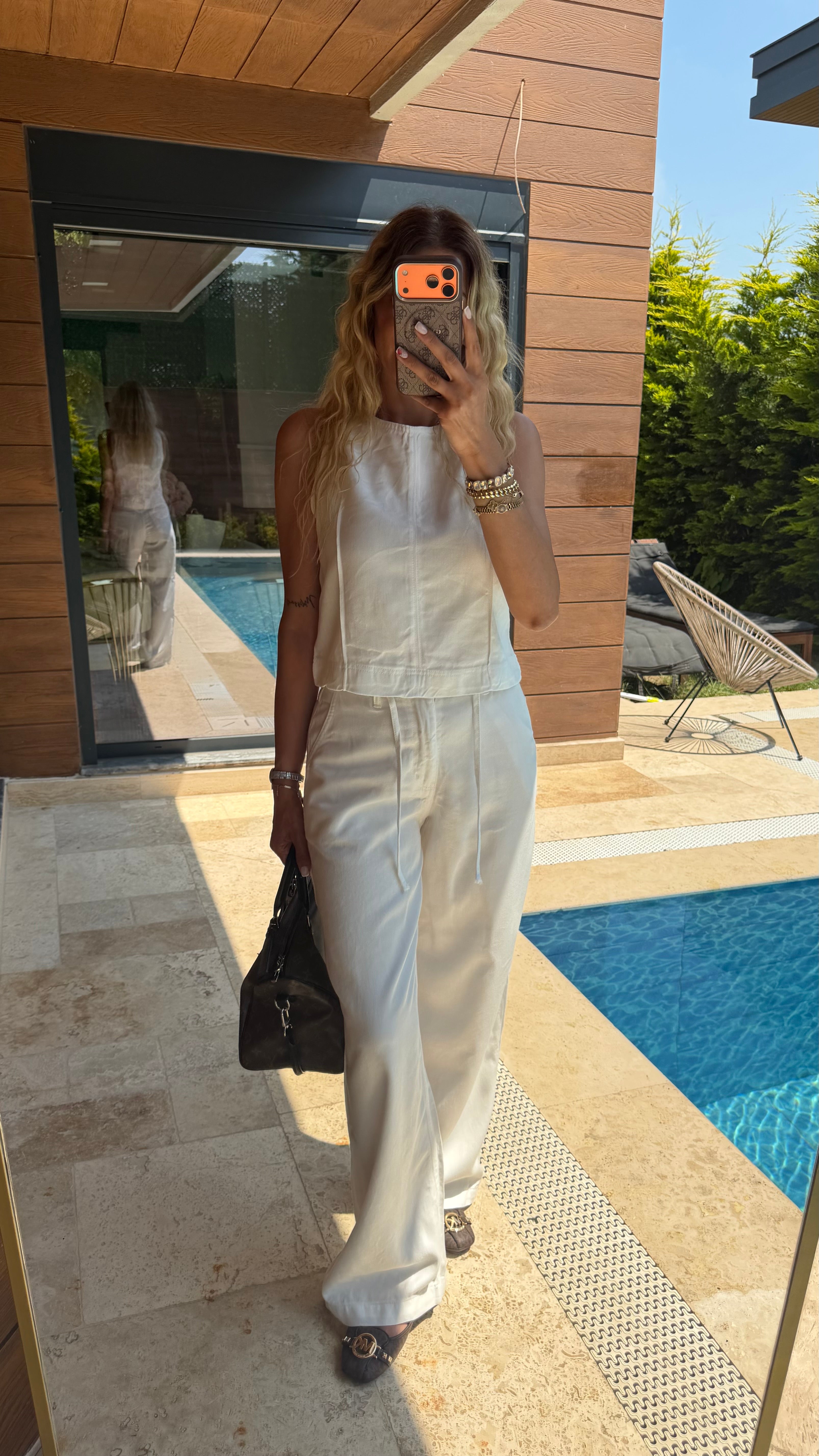 Beyaz  Lucky Bluz Pantolon Kot Takım